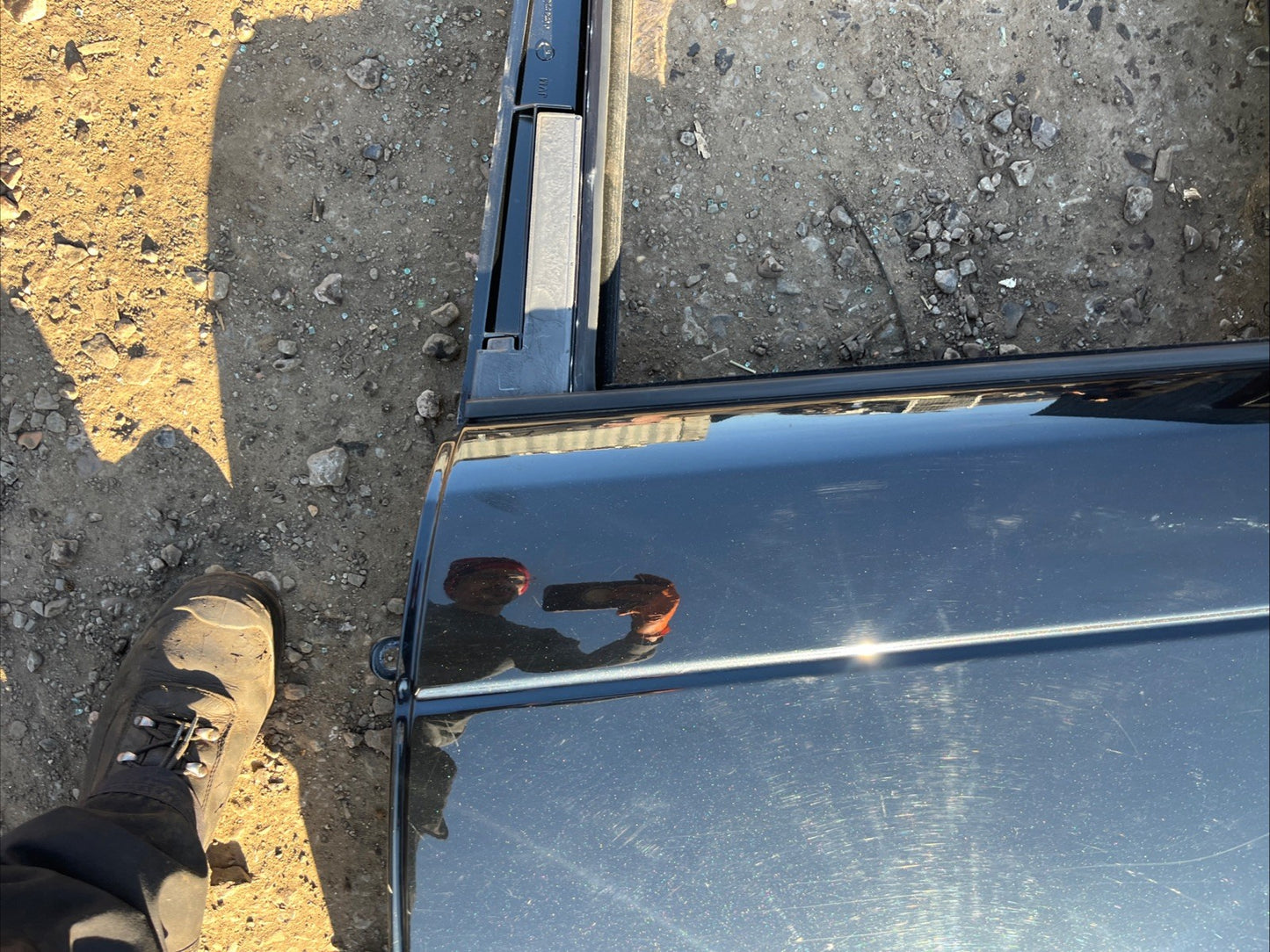 RANGE ROVER VOGUE L322 PASENGERS SIDE REAR DOOR SANTORINI BLACK LRC820