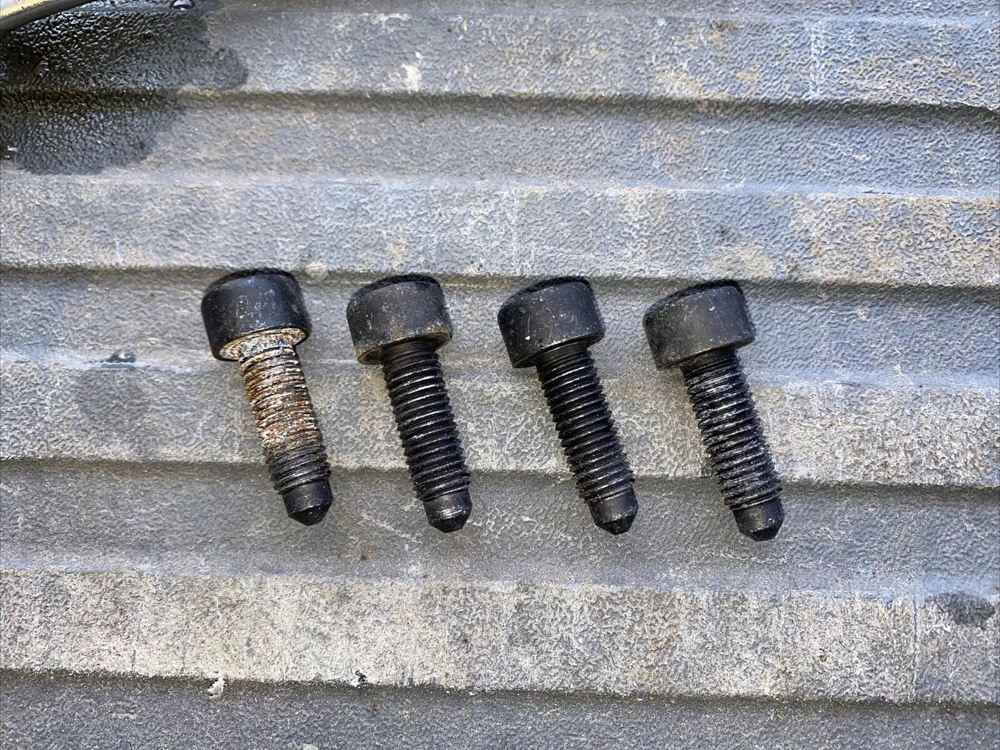 Audi TT 8N Set of 8 Front Seat Fixing Bolts
