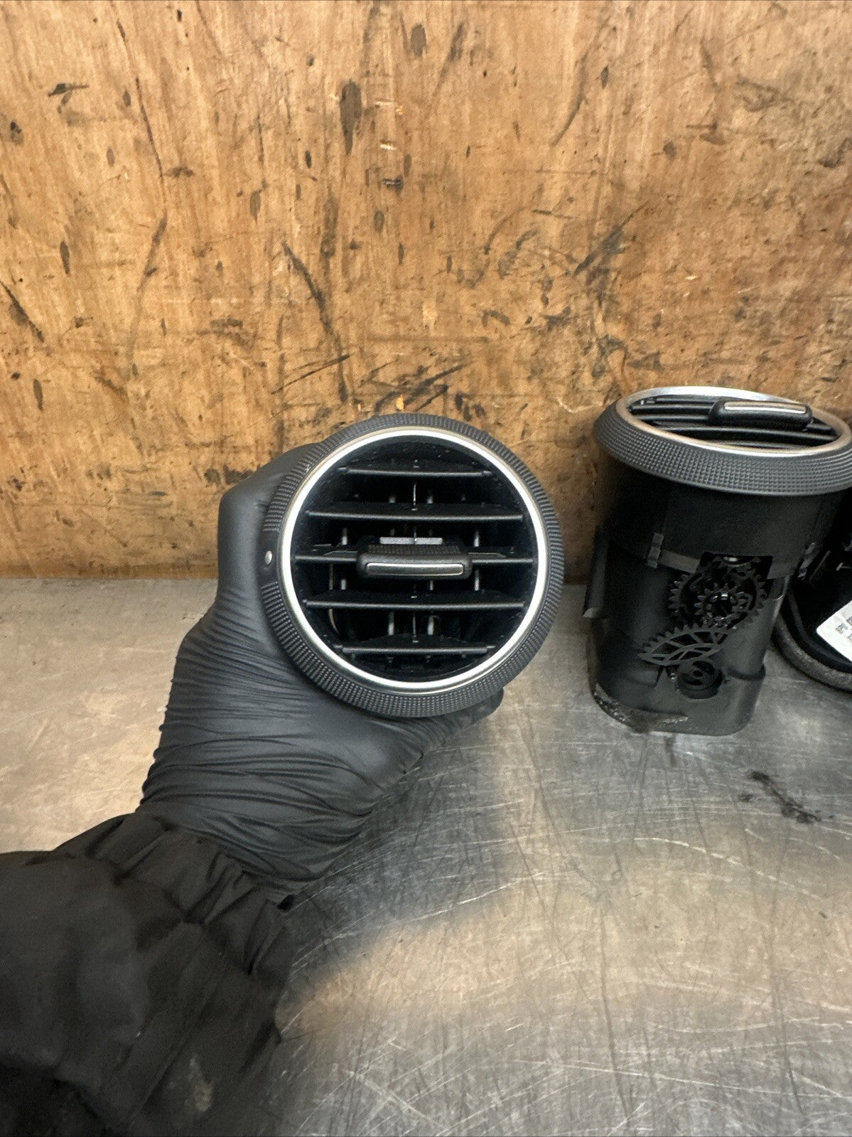 2012 AUDI A3 SET OF 4 DASHBOARD AIR VENTS 8P0820901A #1