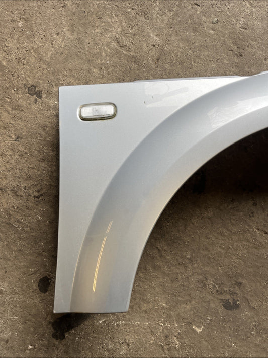 Audi TT Mk1 8N - Passenger Side Front Wing In Silver - Used
