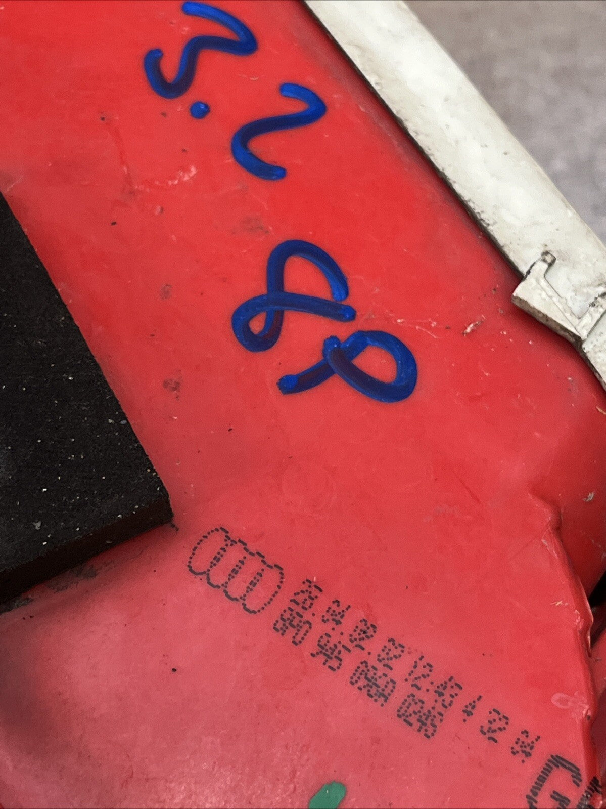 2004 AUDI A3 DRIVER REAR RIGHT SIDE TAIL LIGHT 8P0945096A