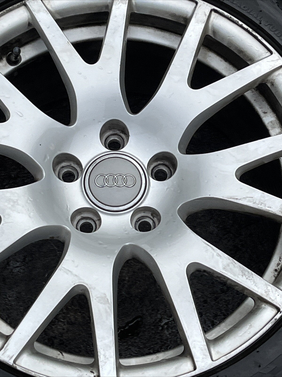 Audi TT 8J 1x 17" Alloy Wheel With Tyre 245/45 R17 8J0601025A