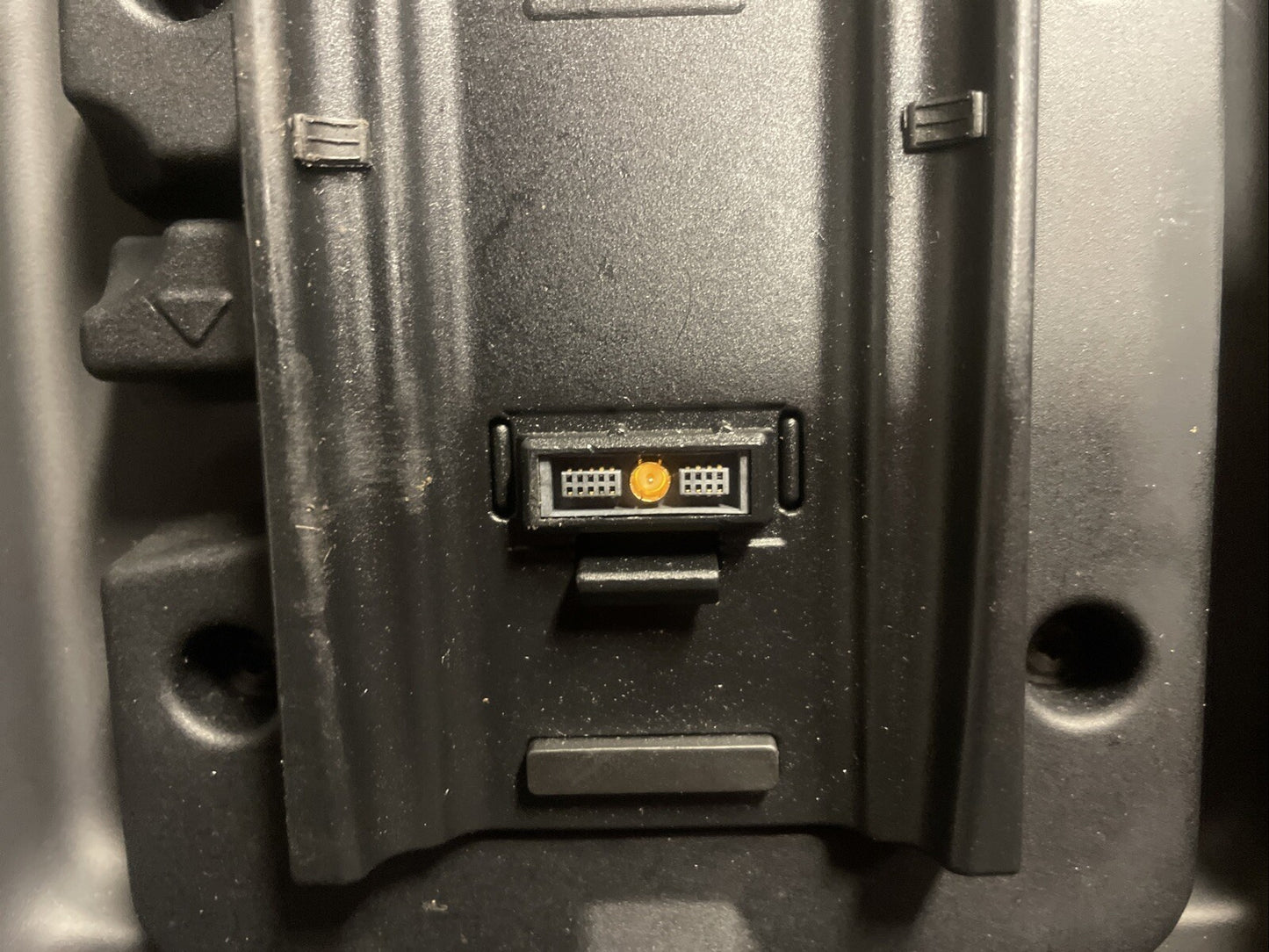 RANGE ROVER LAND ROVER SPORT L320 2009 CENTRE CONSOLE LEATHER ARM REST BLACK