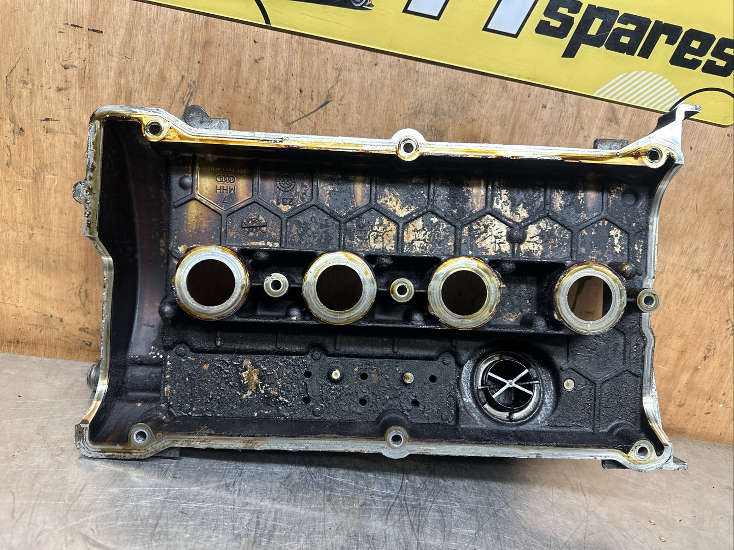AUDI TT MK1 1.8T 20V Audi S3 APX CAM ROCKER COVER 06A103469N