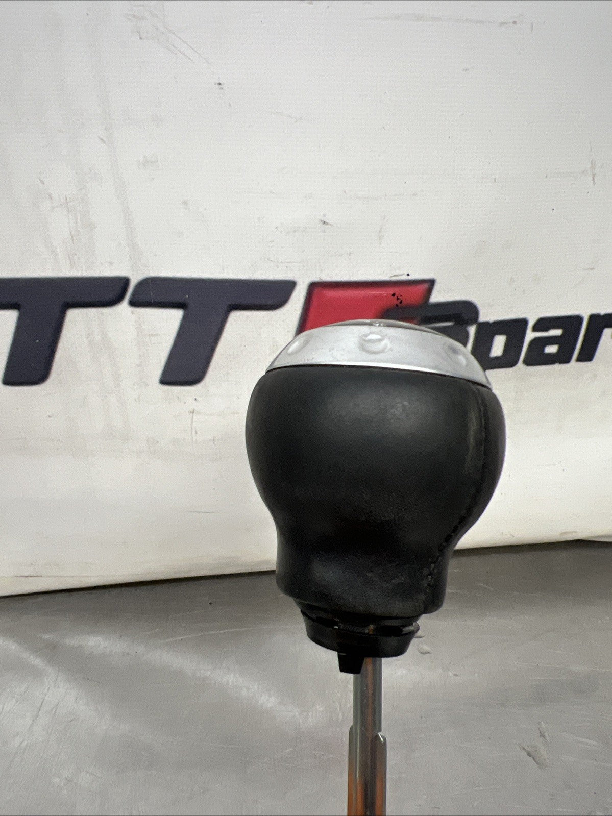 Audi TT Mk1 8N - 6 Speed Gear Knob - Used (0659)