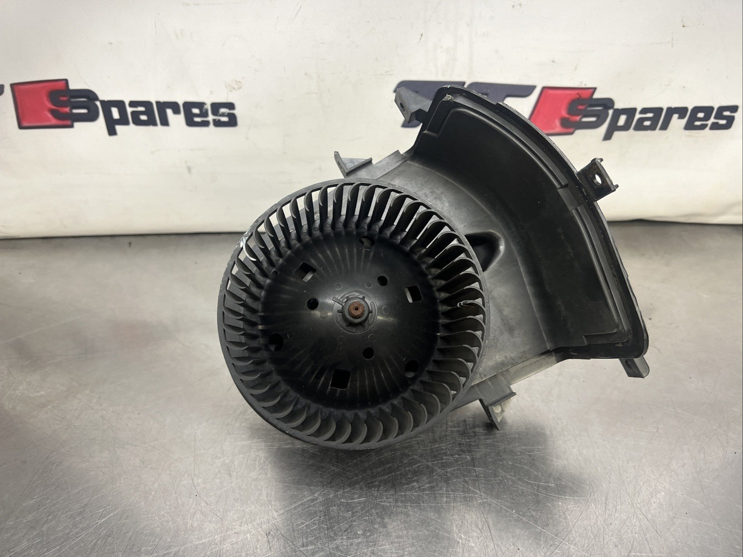 VW GOLF MK3 GENUINE VALEO HEATER BLOWER FAN 1H2820021 AIR CON