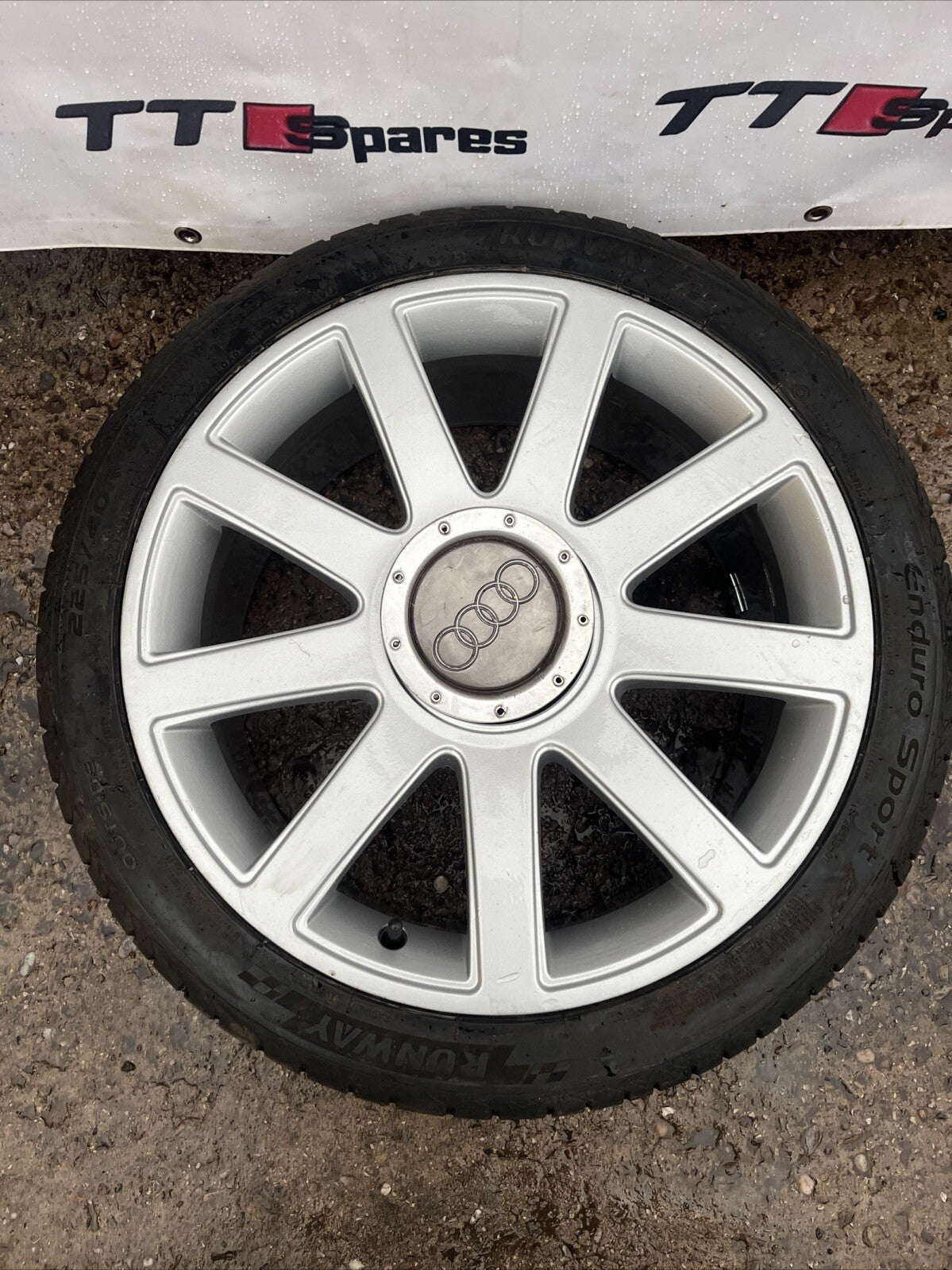 Audi TT Mk1 8N, 18x 8J RS4 9 Spoke Wheels & Tyres 5x100 Genuine RECONDITION