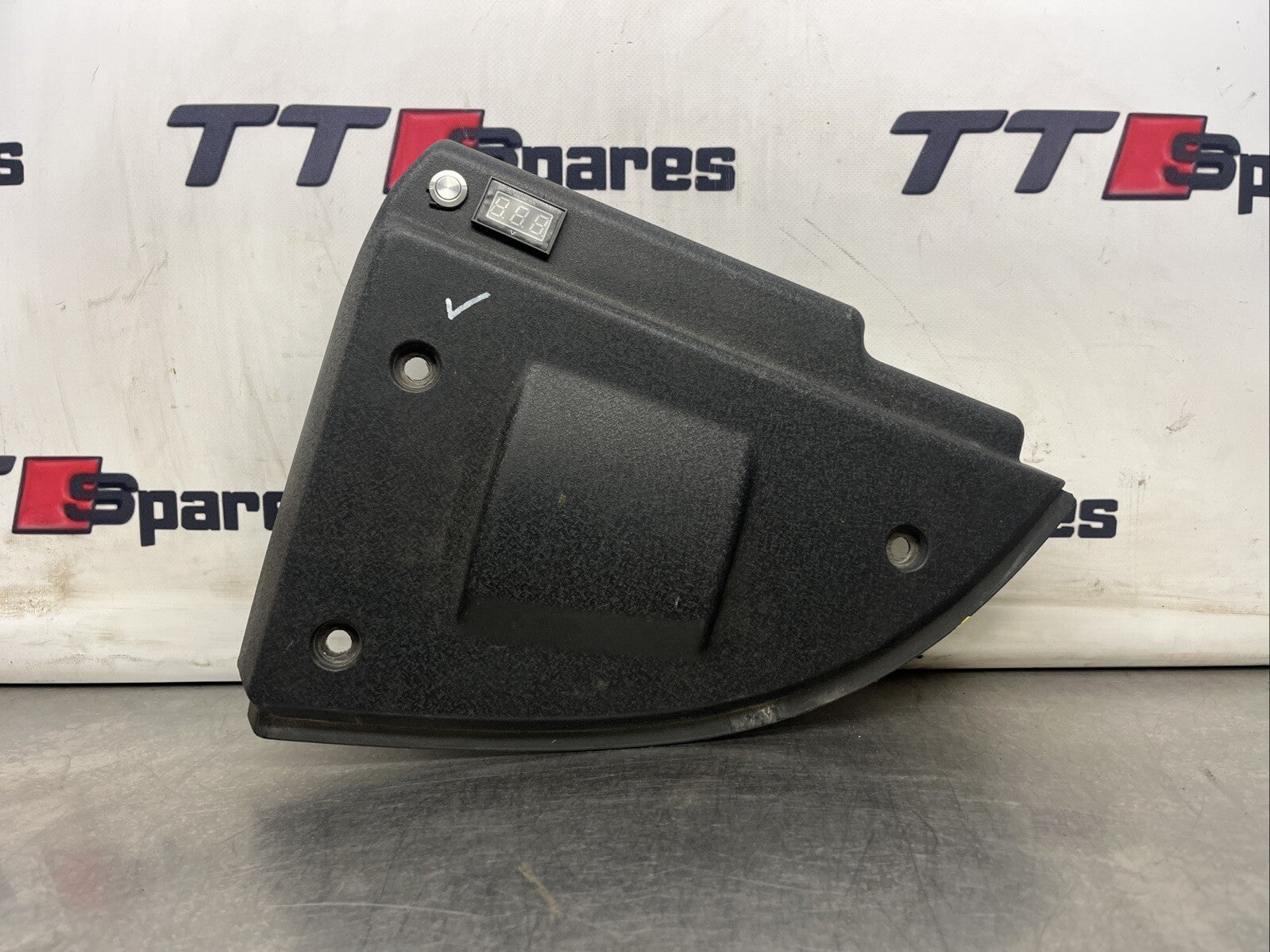 Audi TT 8N 1998-2006 MK1 Quattro battery cover trim 8N0103927B
