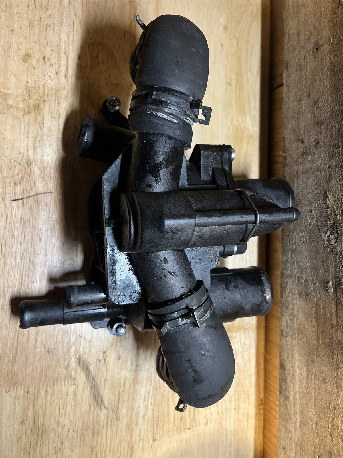 RANGE ROVER L322 3.6 TDV8 THEROMSTAT HOUSING 6H4Q-8A586-DC (2years Old)