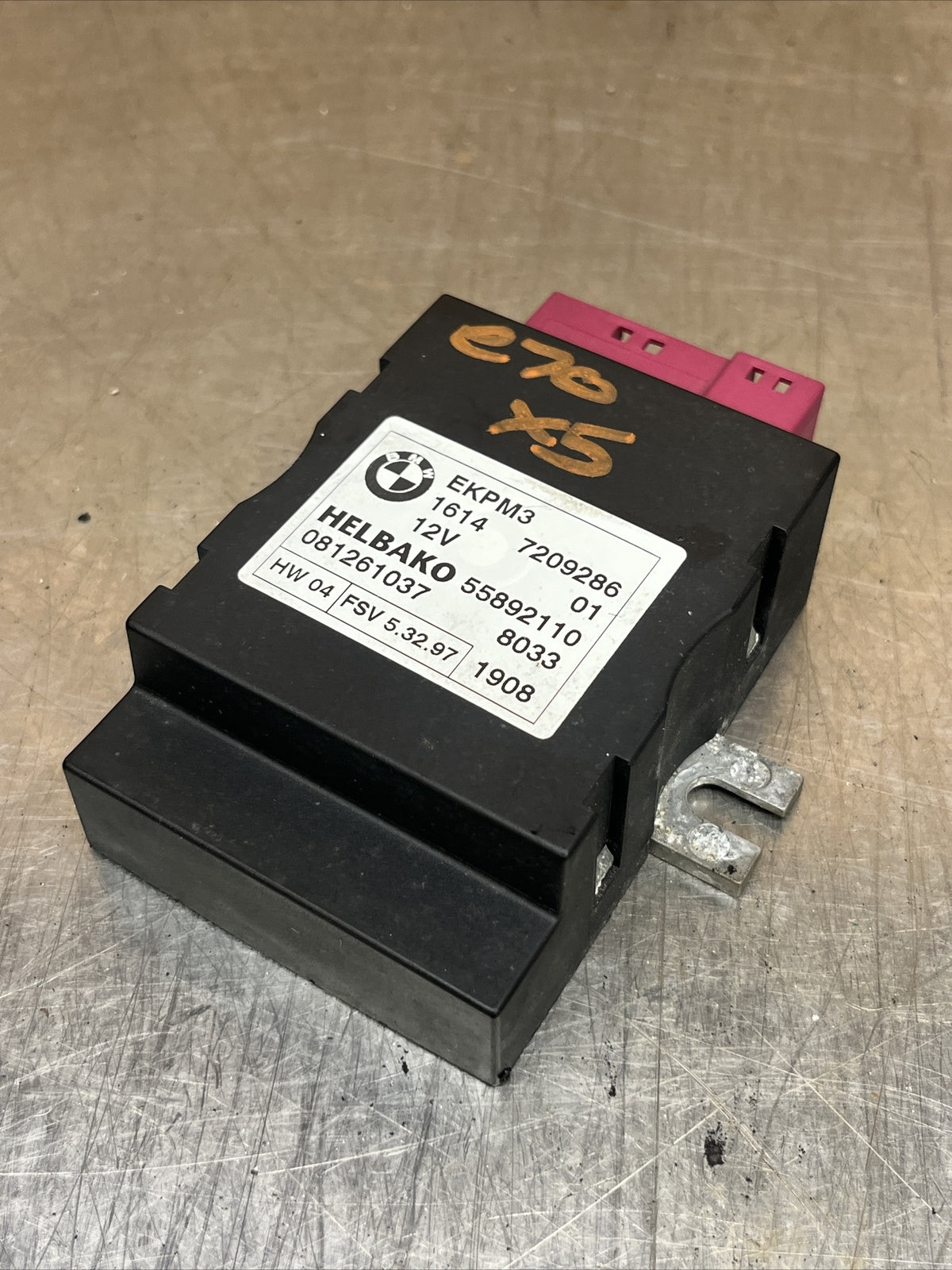 BMW E81 E82 E88 E90 E60 E61 E63 E84 E70 E71 E89 ECU EKPM3 FOR FUEL PUMP 7209286