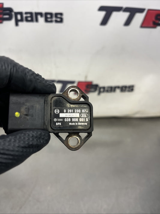 VW Golf Mk5 GTI 2.0 16V AXX BWA Air pressure Sensor In Pipe 038906051D