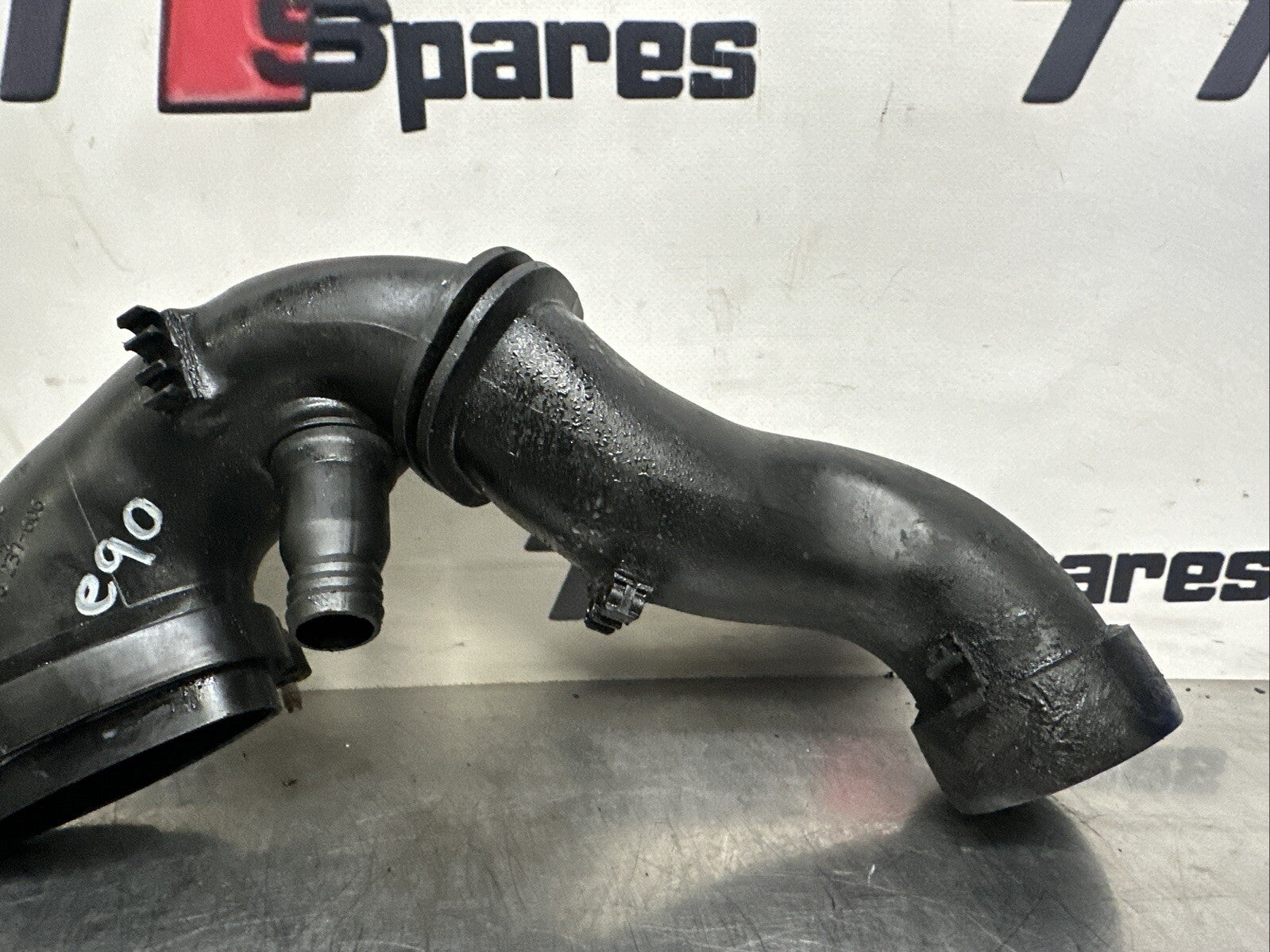 BMW 3 5 7 X3 X5 X6 Series E60 E61 E70 E90 E91 Diesel Filter Air Pipe 7794172 RT*