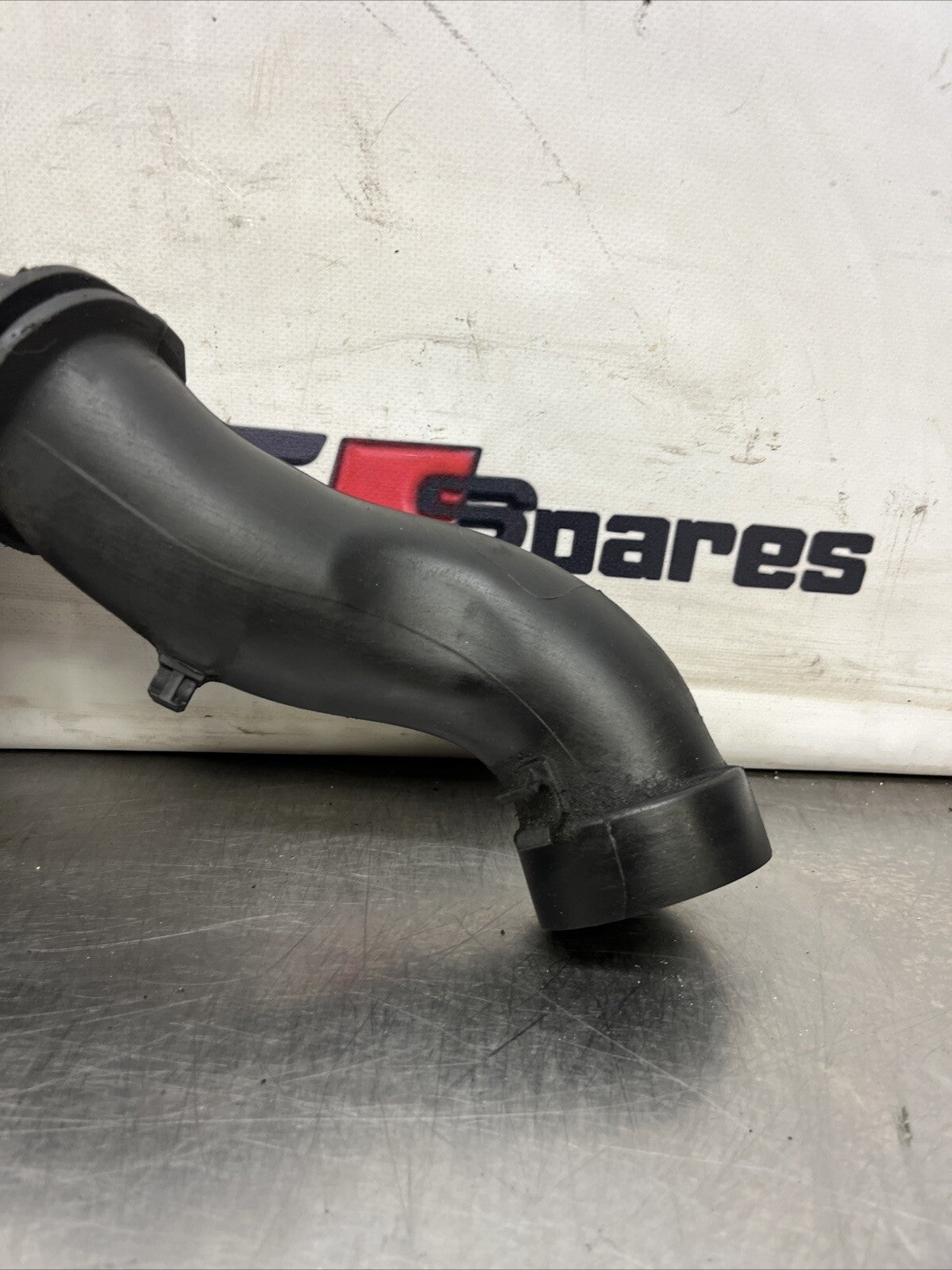 BMW 3 5 7 X3 X5 X6 Series E60 E61 E70 E90 E91 Diesel Filter Air Pipe 7794172 RT*