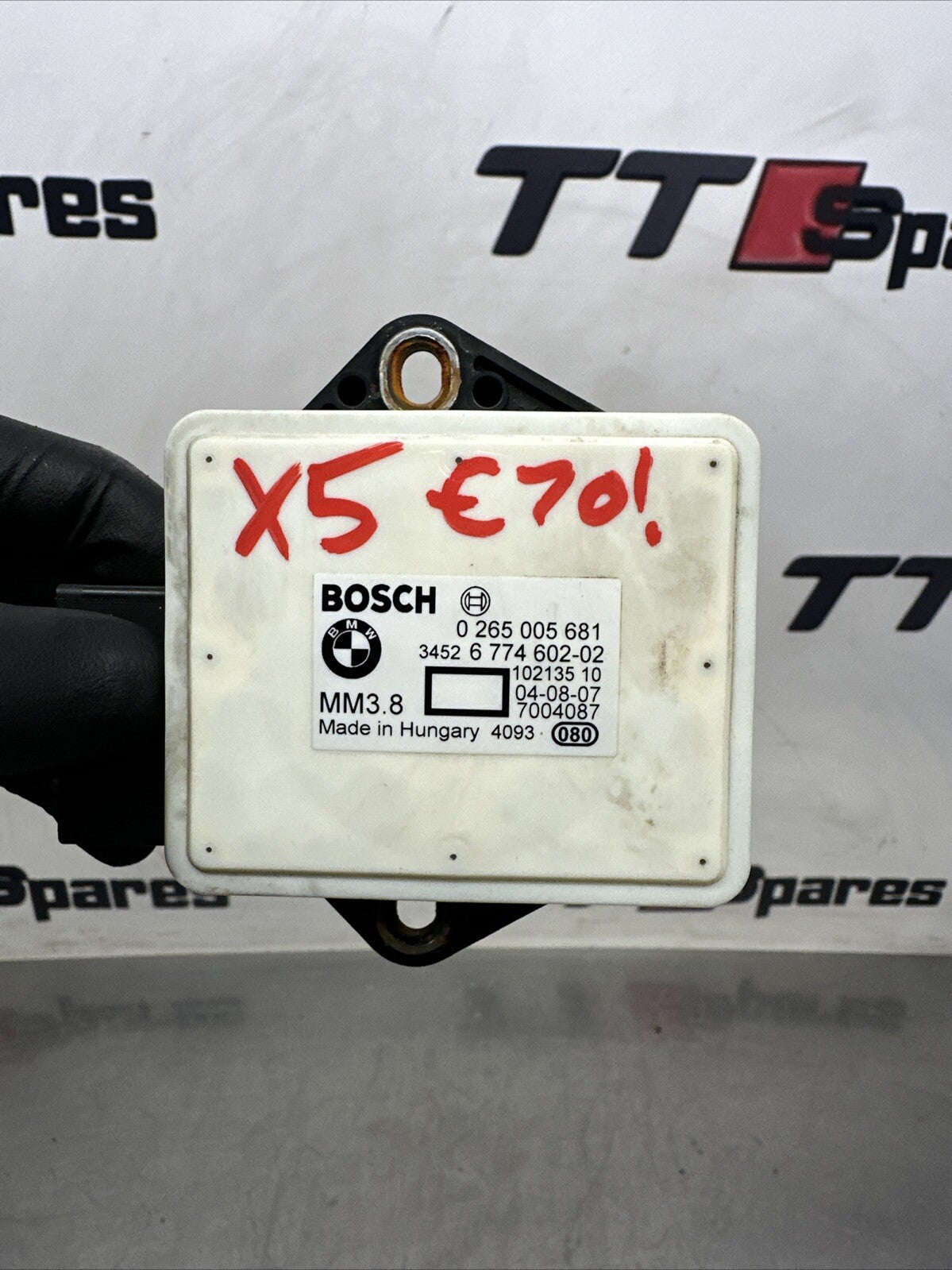 BMW 5 E60 / E61, X5 E70, X6 E71 DSC ESP YAW RATE SENSOR 0265005681