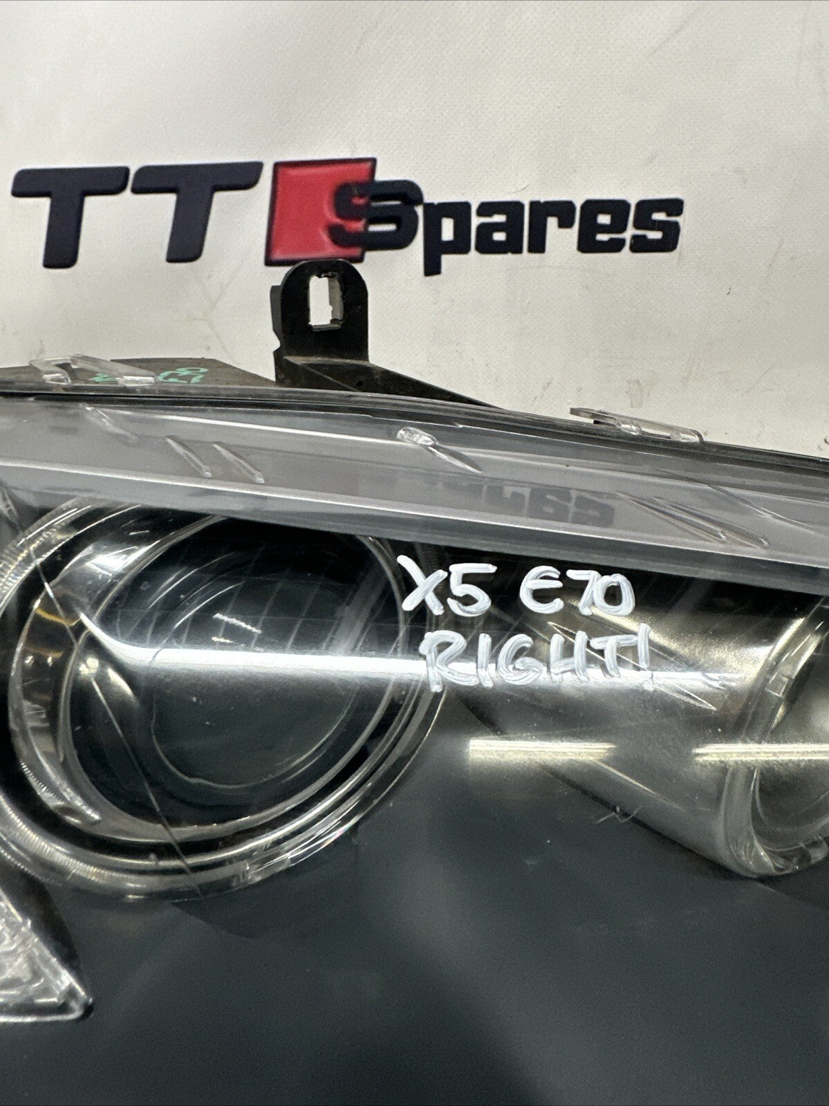 BMW X5 E70 2008 RIGHT  headlight headlamp 710815021004
