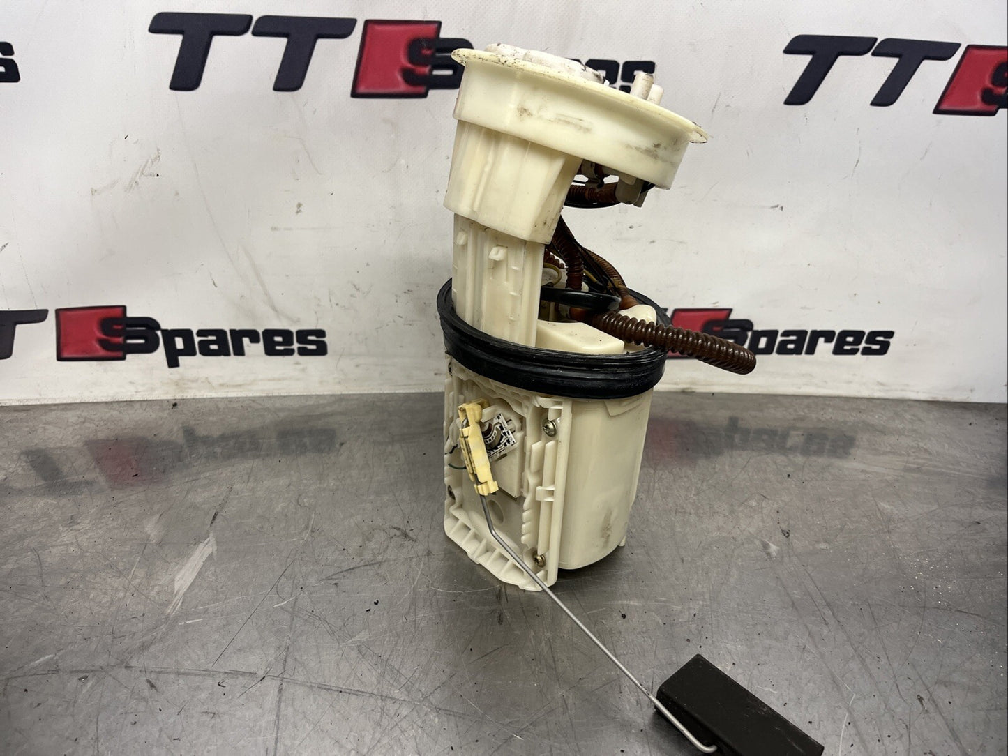 2003-06 AUDI TT Mk1 8n QUATTRO 1.8t + 3.2 V6 FUEL PUMP & SENDER 8L9919051J VDO