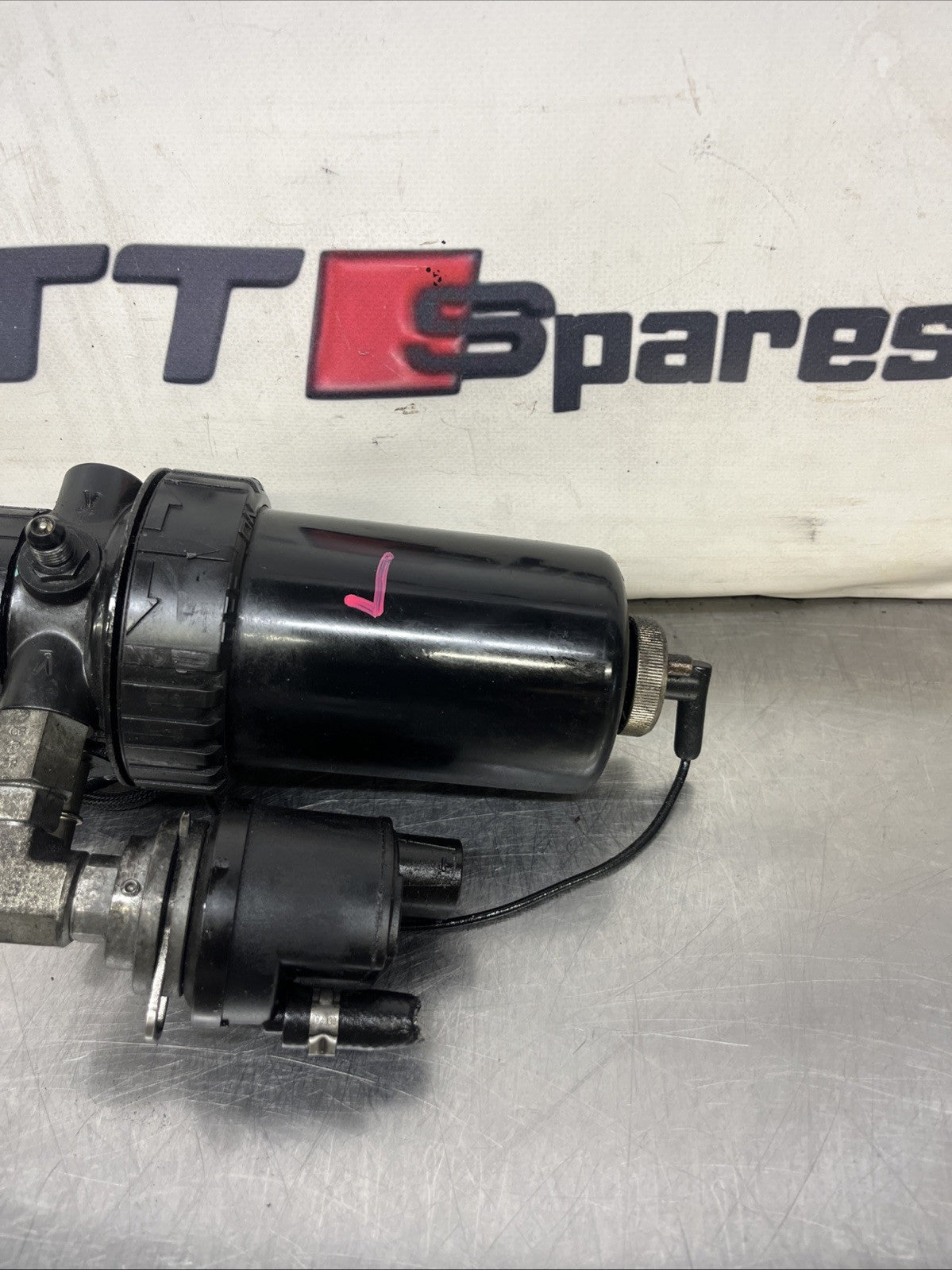 Genuine Range Rover L322 4.4 Tdv8 Fuel Filter Housing - LR072685