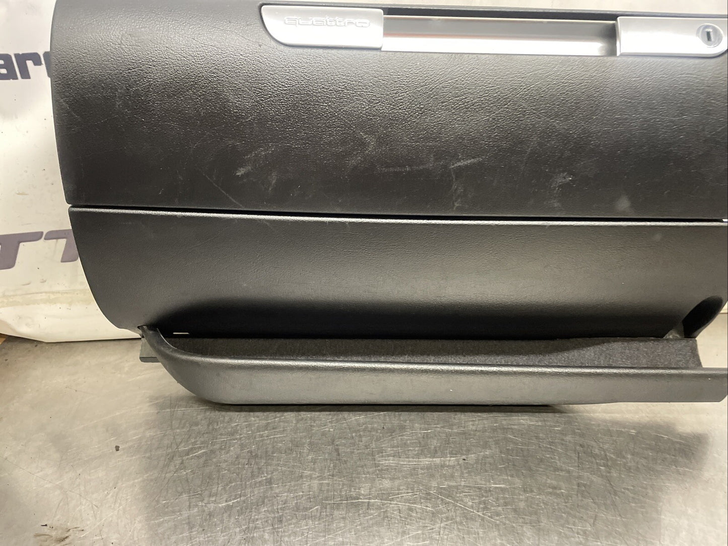 Audi TT Mk1 8N - RHD Black Quattro Glove Box 8N2857095
