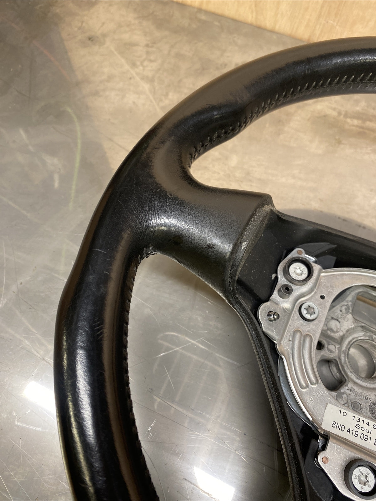 AUDI TT MK1 8N BLACK LEATHER STEERING WHEEL 8N0419091B 25D