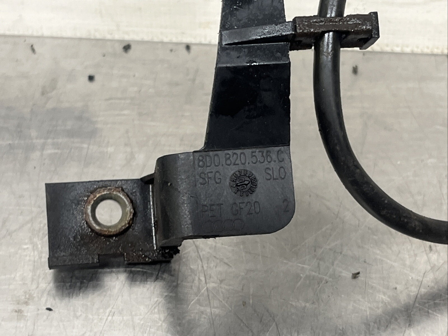 Audi TT 8N MK1 Genuine Outside Temperature Sensor Bracket (8D0820536C) 99-06