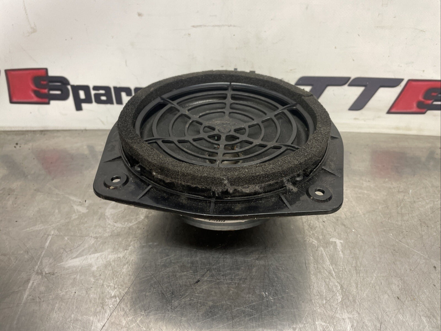 2014 AUDI TT BLACK EDITION DRIVER SIDE REAR DOOR BOOSE SPEAKER 8H0035411B