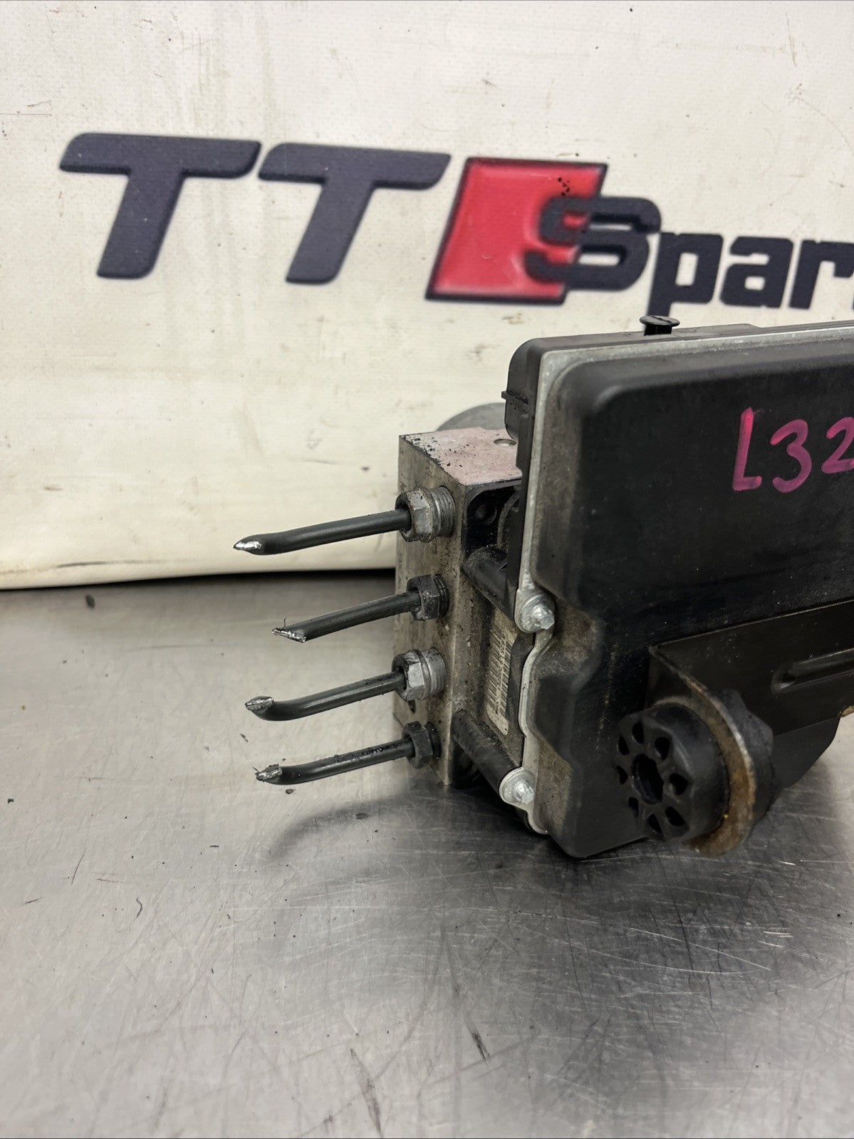 RANGE ROVER L322 4.4 TDV8 ABS PUMP CONTROL MODULE BH42-2C405-AE 2011