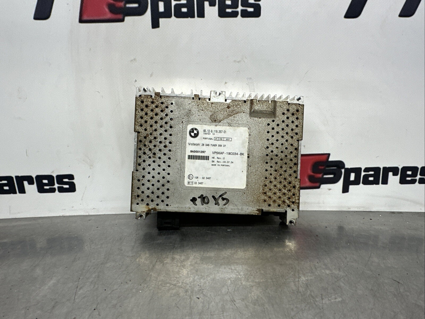 BMW X5 E70 GENUINE TUNER / RADIO CONTROL MODULE ECU 9119357