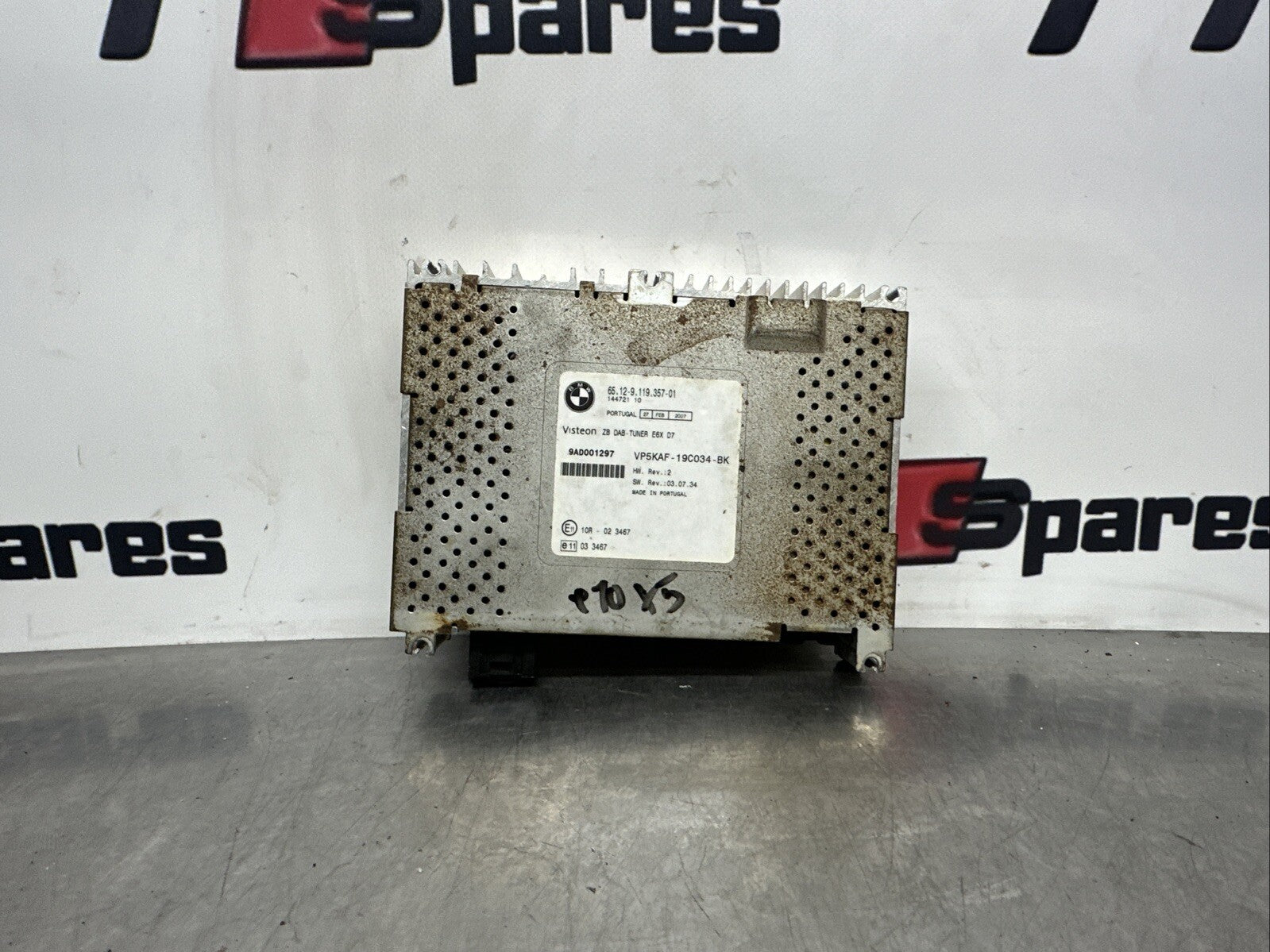 BMW X5 E70 GENUINE TUNER / RADIO CONTROL MODULE ECU 9119357
