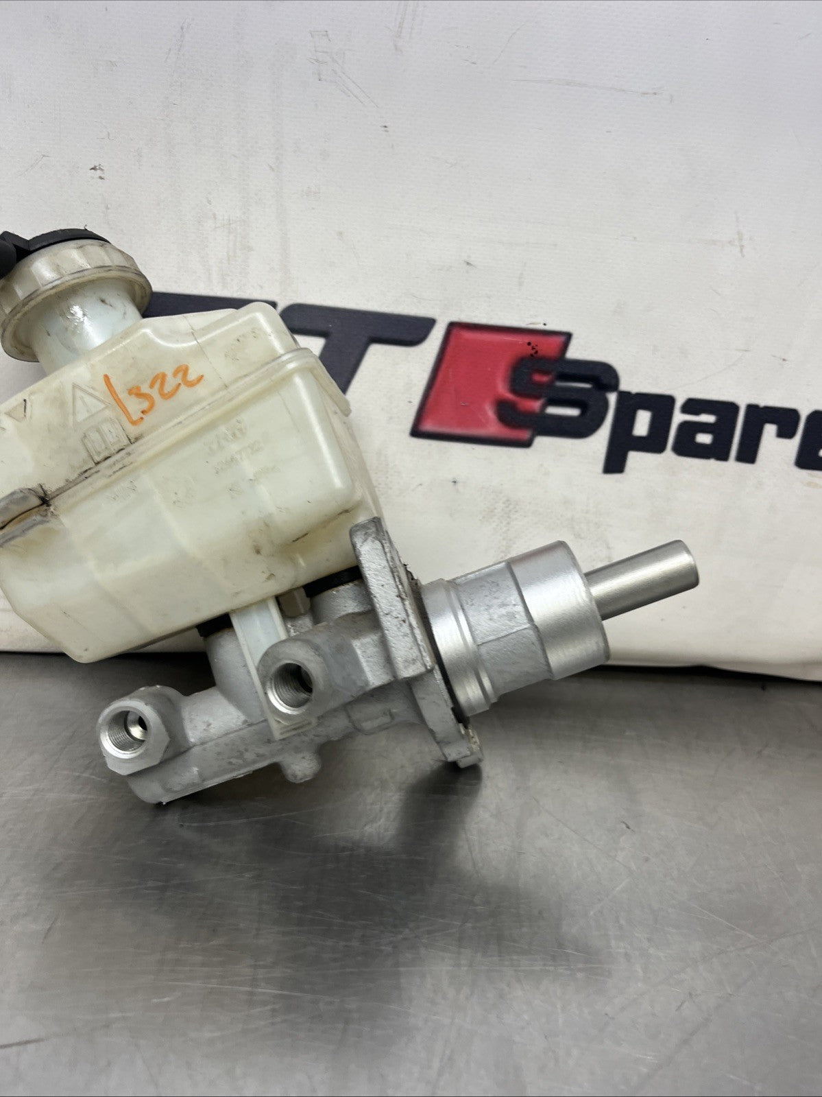 2011 RANGE ROVER L322 BRAKE MASTER CYLINDER FLUID RESERVOIR 32667722 PD06