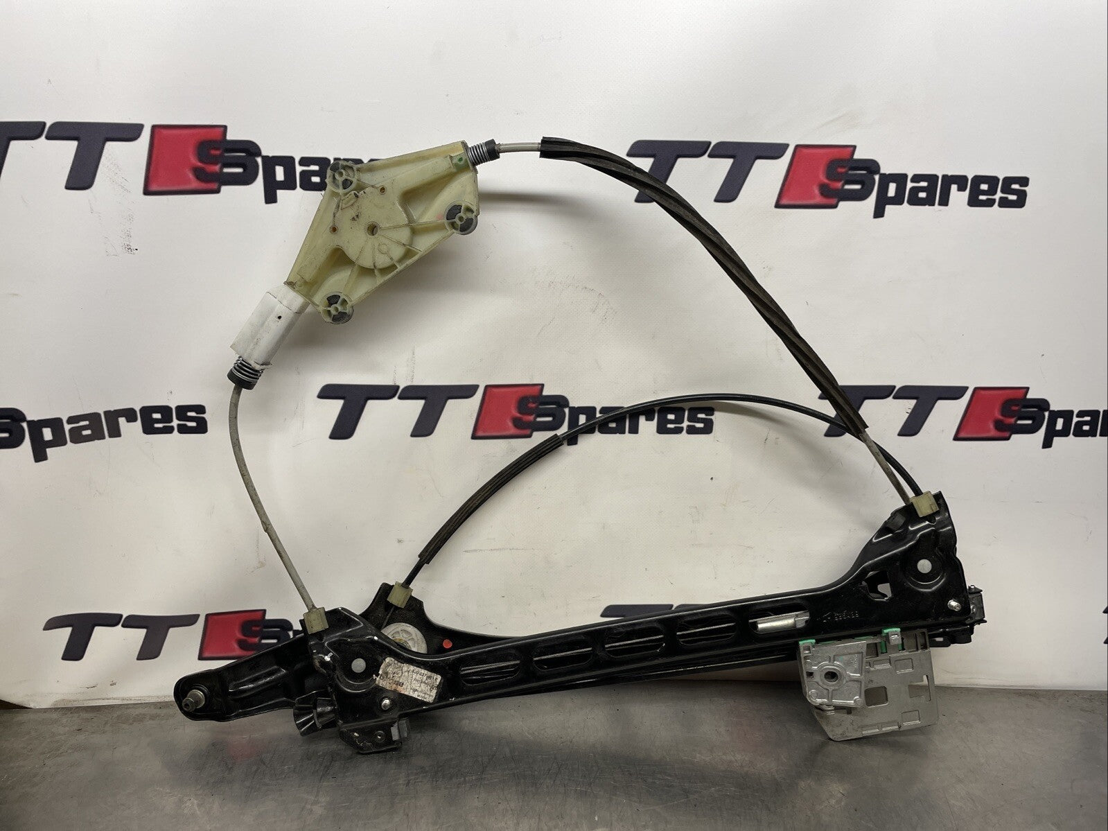 Audi TT Mk2 8K2 06-14 GENUIE  Left Window Regulator 8J0837461E/D #1204