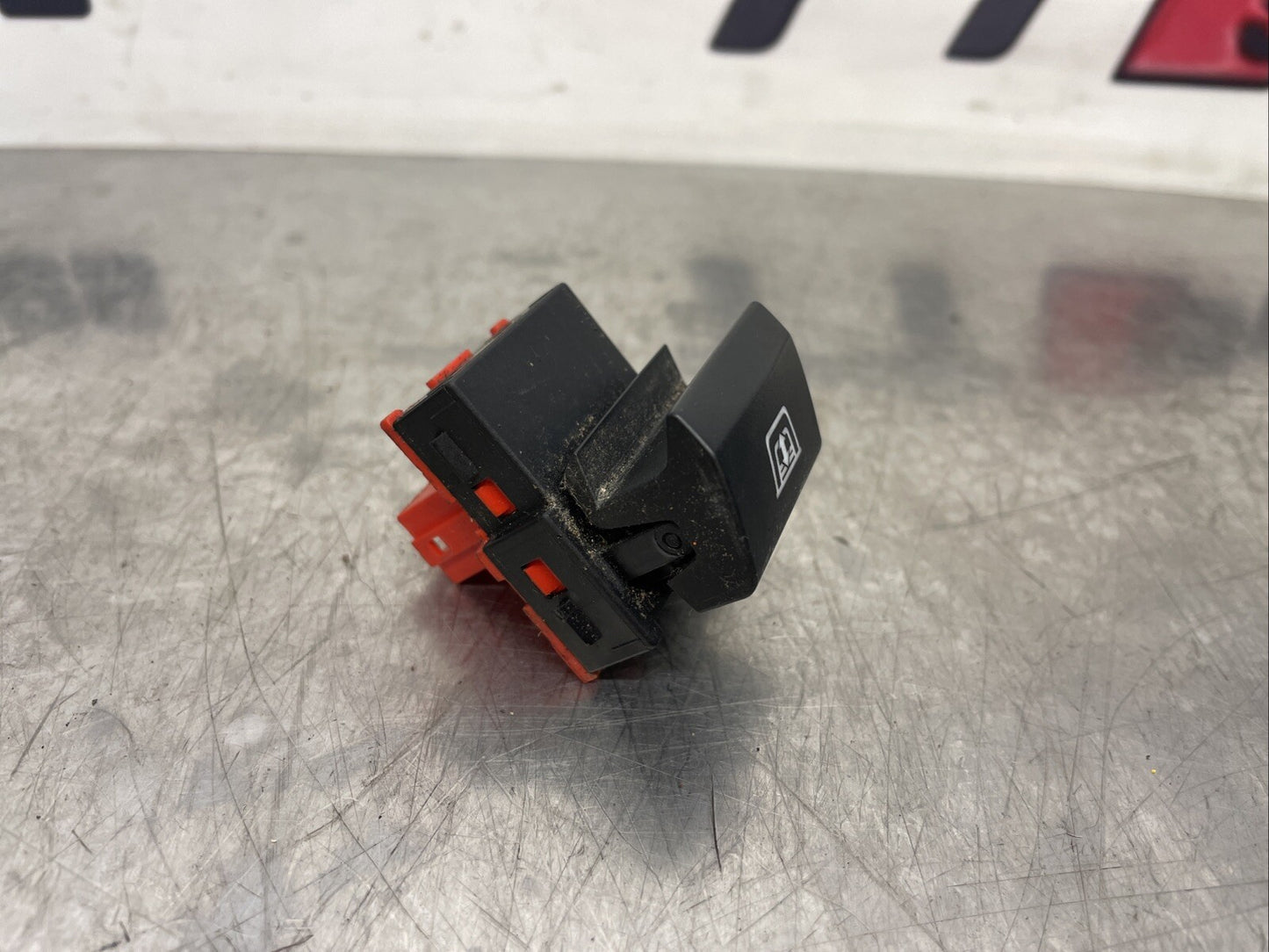 AUDI TT AIR DEFLECTOR SCREEN SWITCH 8J7959727 MK2 8J 06-14