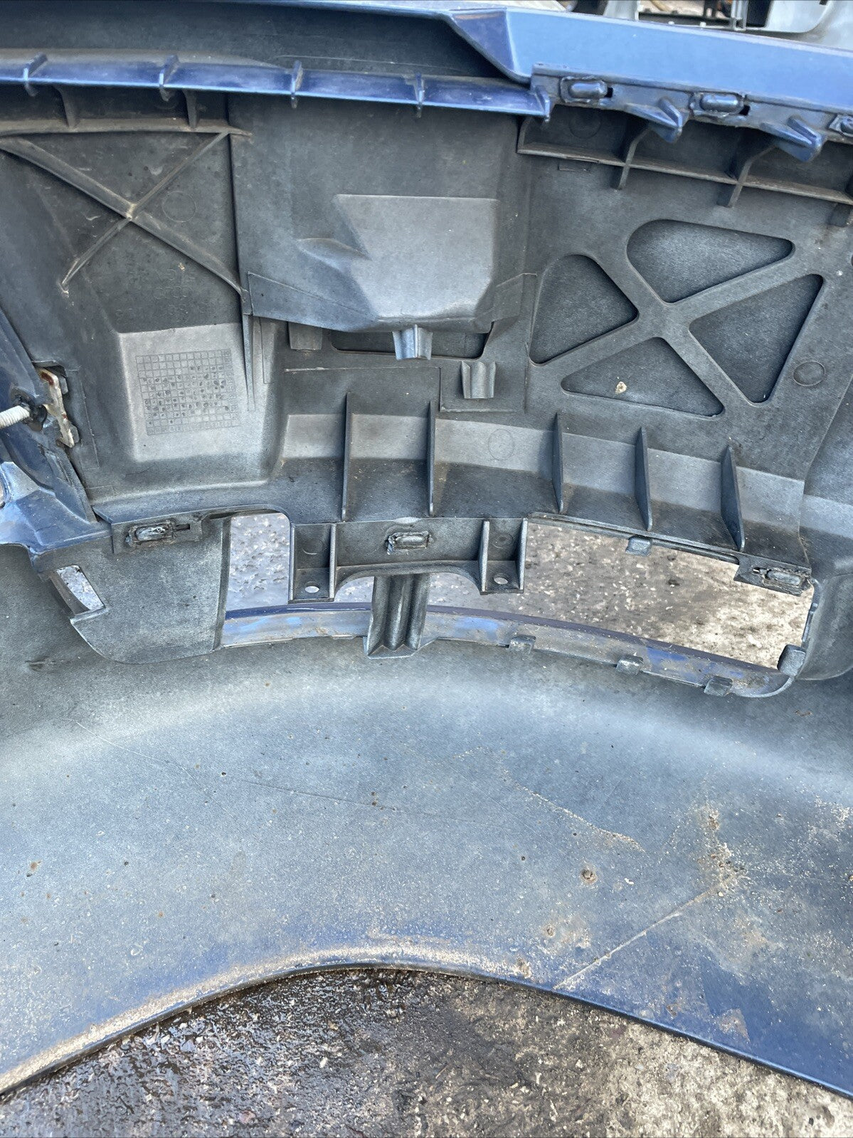 AUDI TT 8N 225 FRONT BUMPER DENIUM BLUE NO WASHER JETS / NO GRILLES