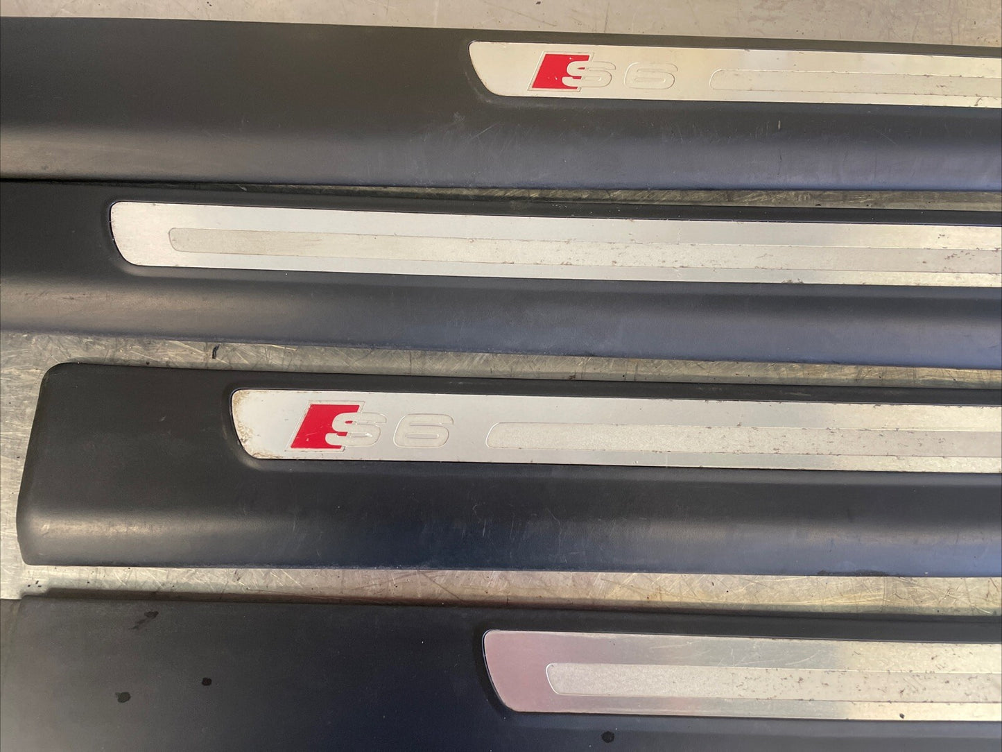 AUDI S6 C6 4F 05-11 OEM Original Chrome Black Lower Door Trim Sills S6-SET