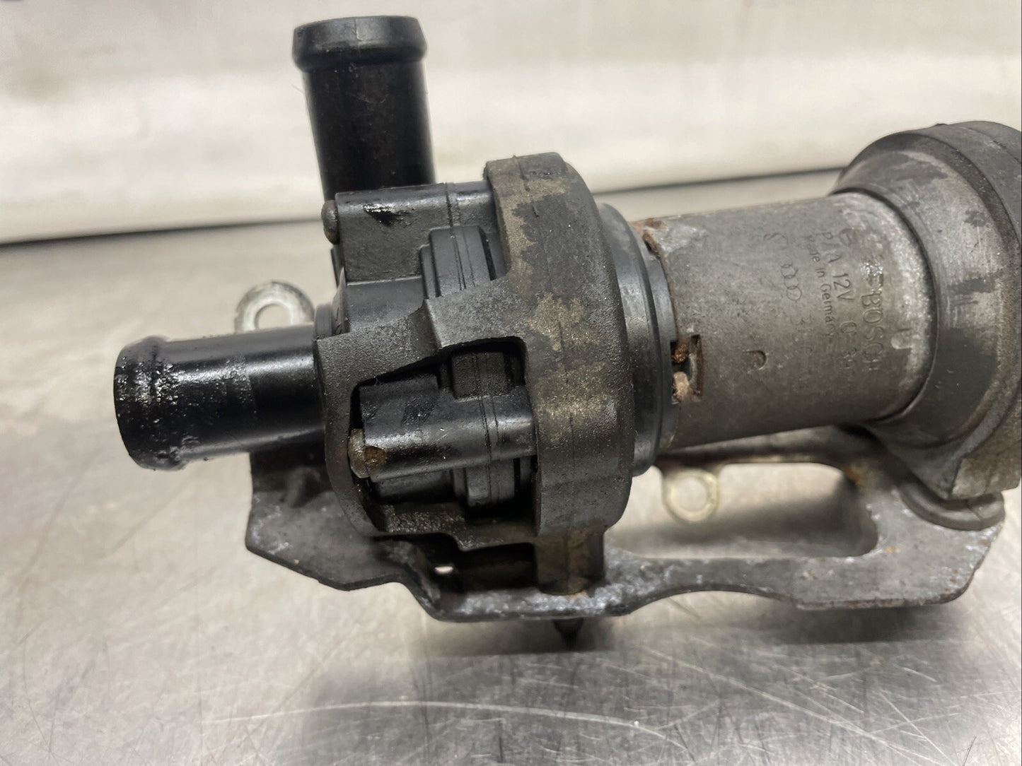 VW Volkswagen Seat Audi Additional Coolant Water Pump 3D0965561D 0392020073