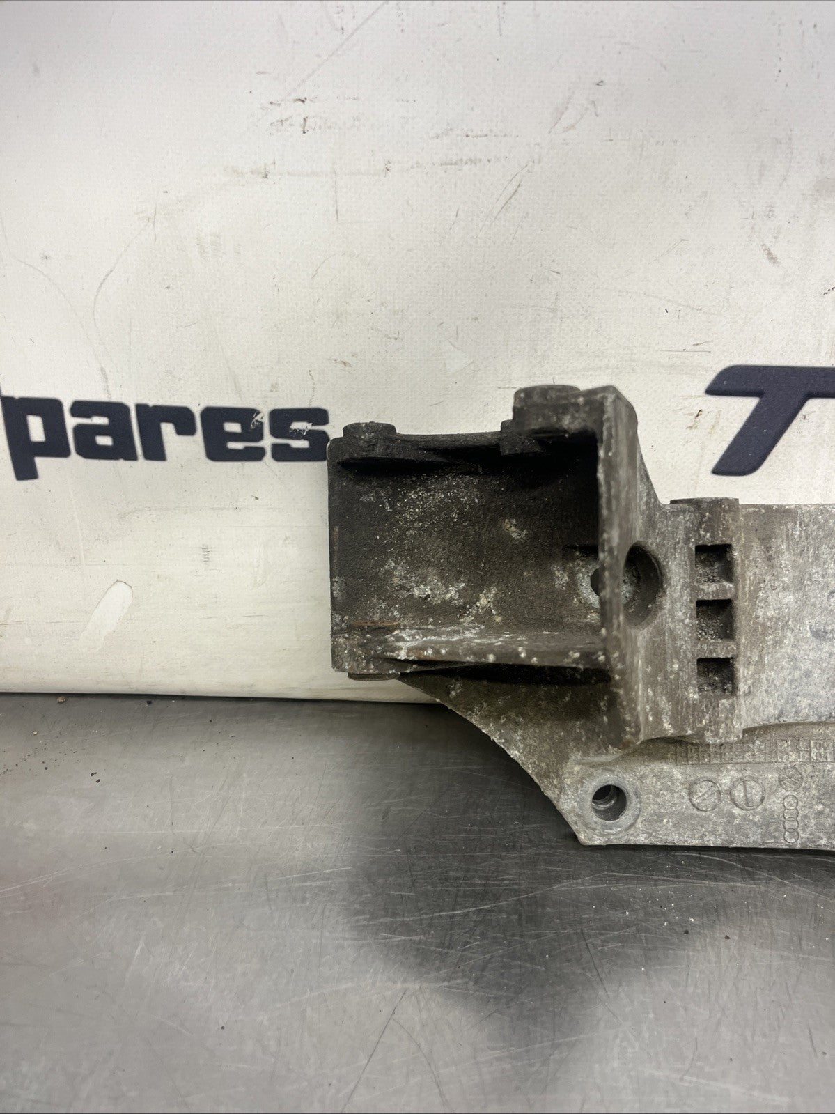 AUDI TT MK1 1.8T 20v ALTERNATOR BRACKET POWER STEERING PUMP BRACKET 06A903143P