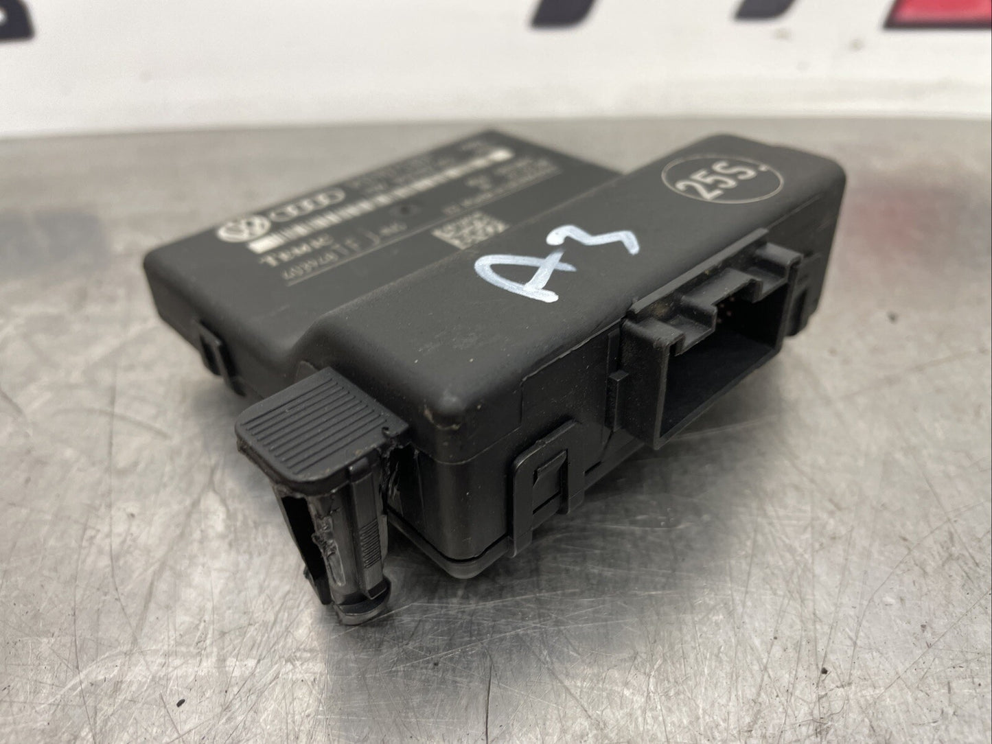 VW AUDI A3 SEAT SKODA GATEWAY CONTROL MODULE 1K0907530P #1345