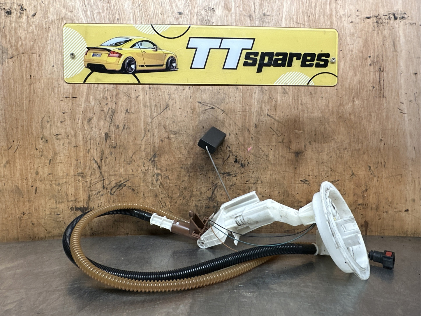 AUDI TT 8J MK2 3.2 V6 GENUINE FUEL LEVEL SENDER UNIT 1K0919673AC