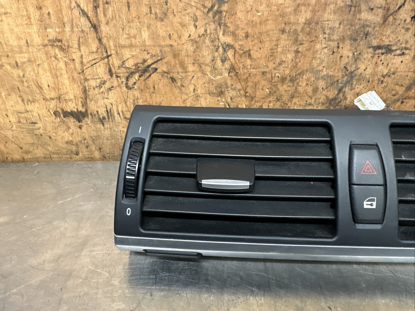 BMW E70 X5 Dashboard Centre Air Vent  7161801 7161802 6958654