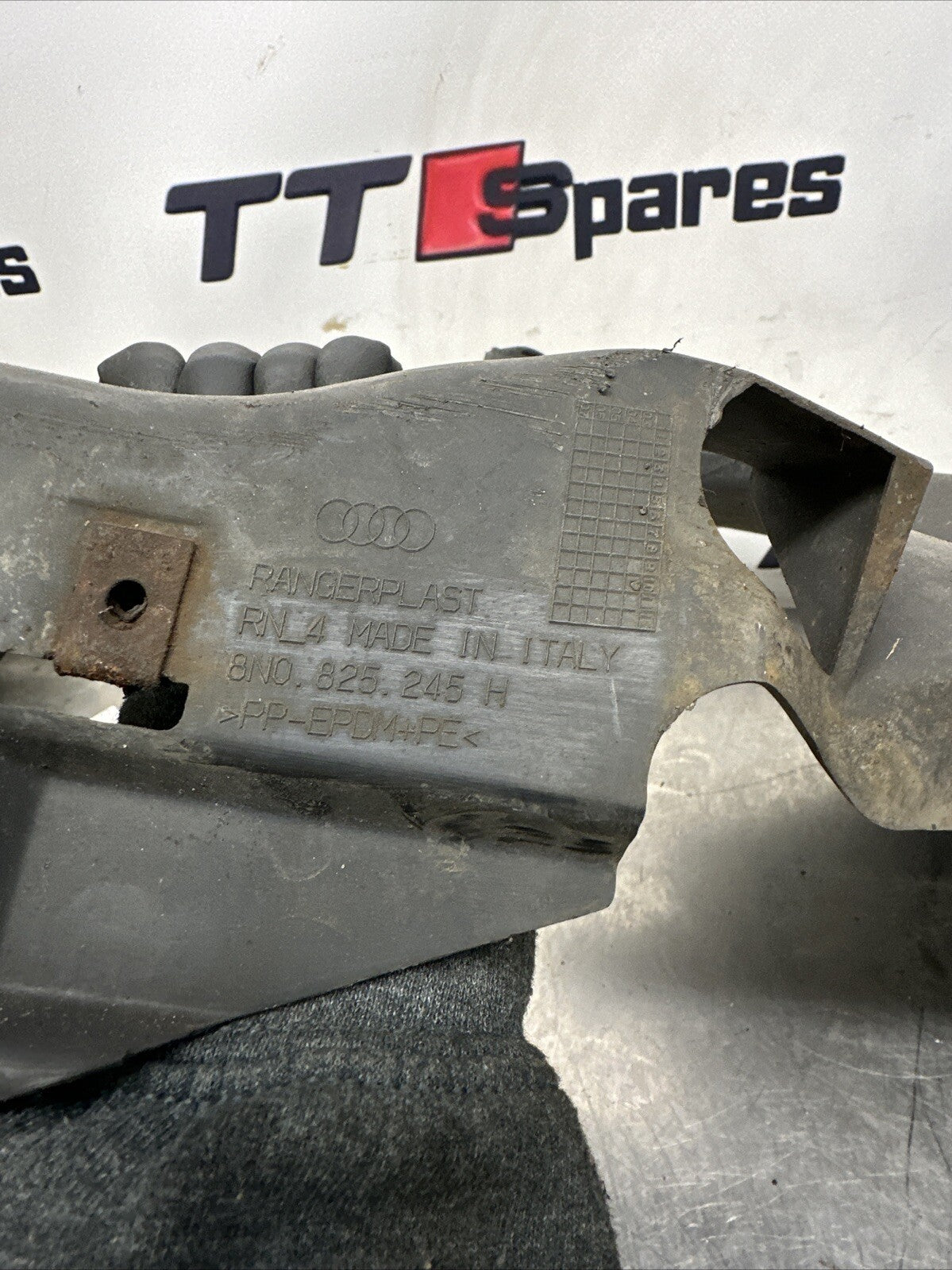 Audi TT 8N Mk1 Front NS Left Wheel Arch Liner Insert Extension For Auto
