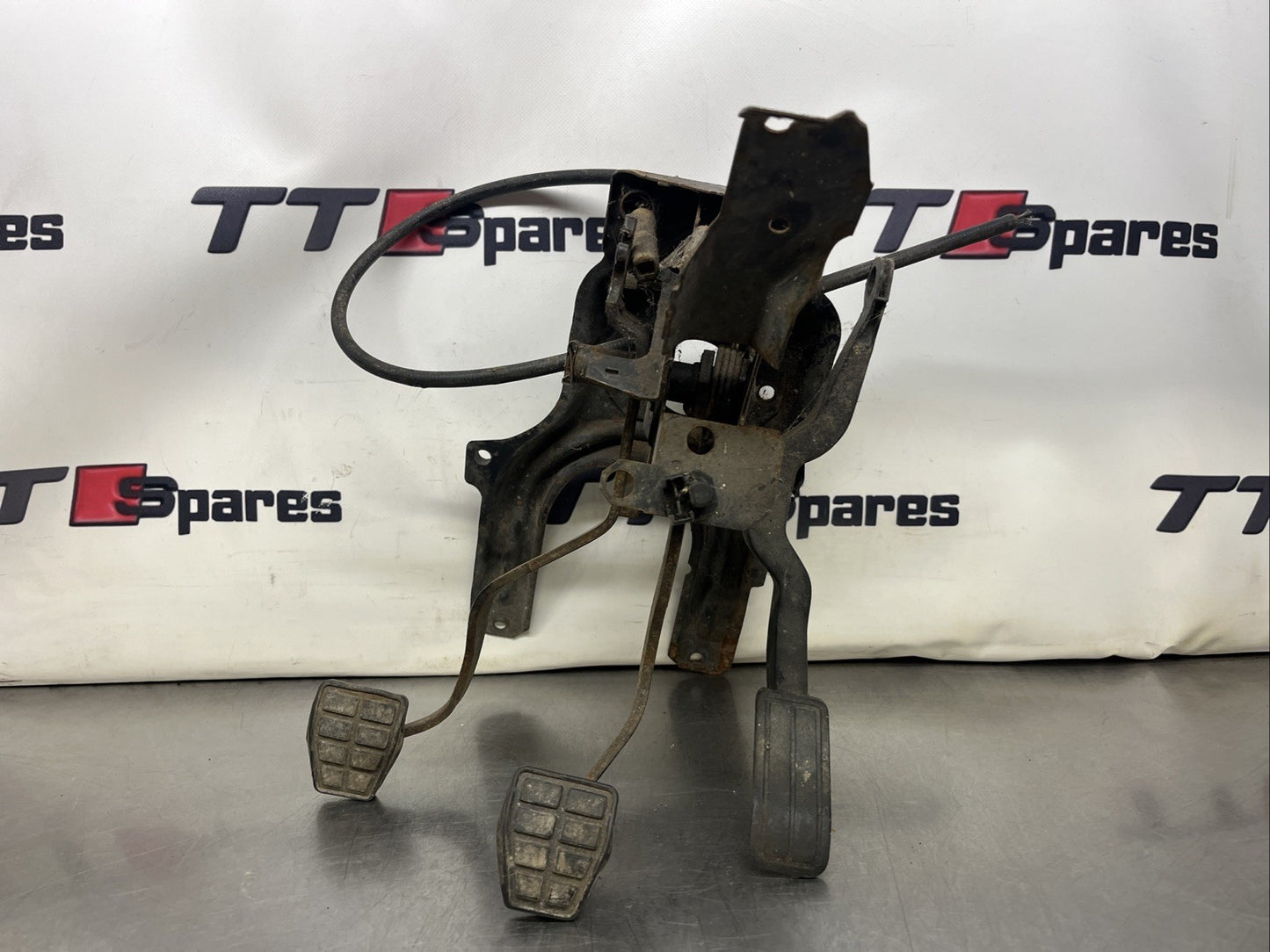 VOLKSWAGEN GOLF JETTA MK2 1.6 8V THROTTLE CLUTCH BRAKE PEDALS LHD