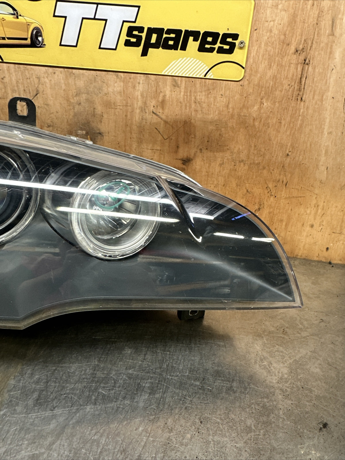 BMW X5 E70 2008 RHD right headlights 7158932 EPK7613
