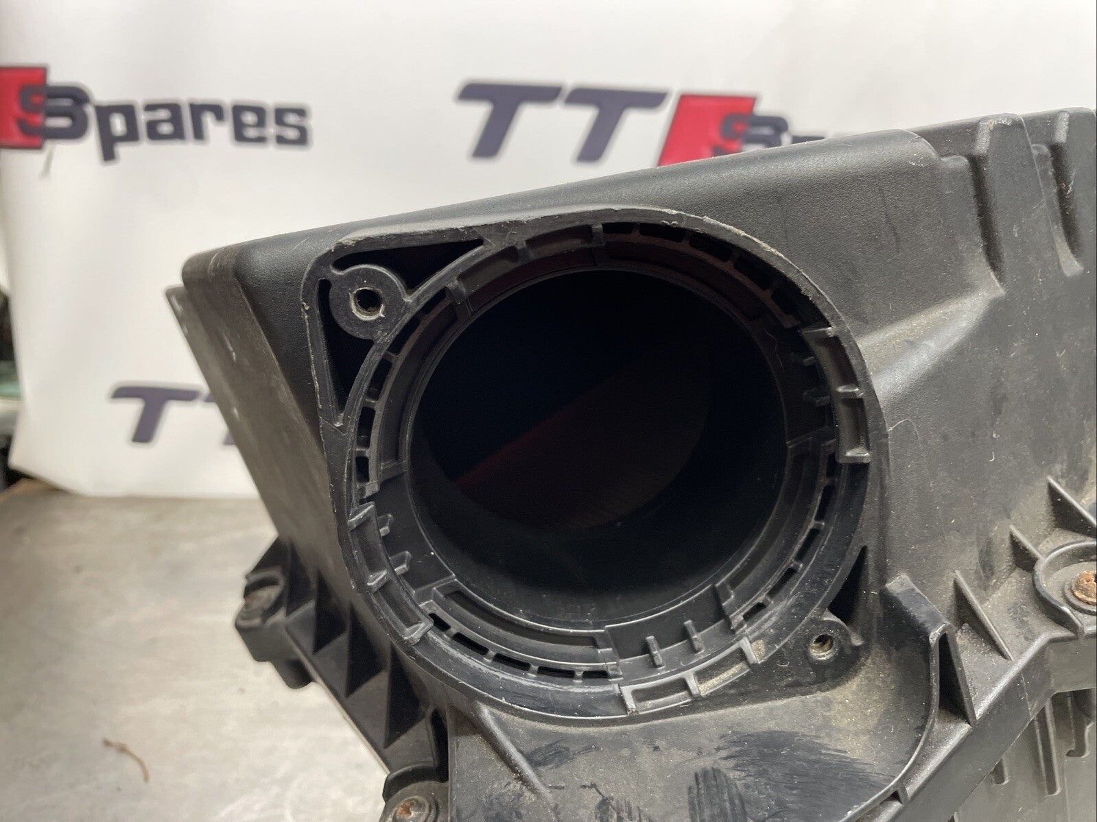 AUDI TT MK2 AIR FILTER BOX HOUSING V6 A3 8P GOLF MK5 R32 8J 06-14