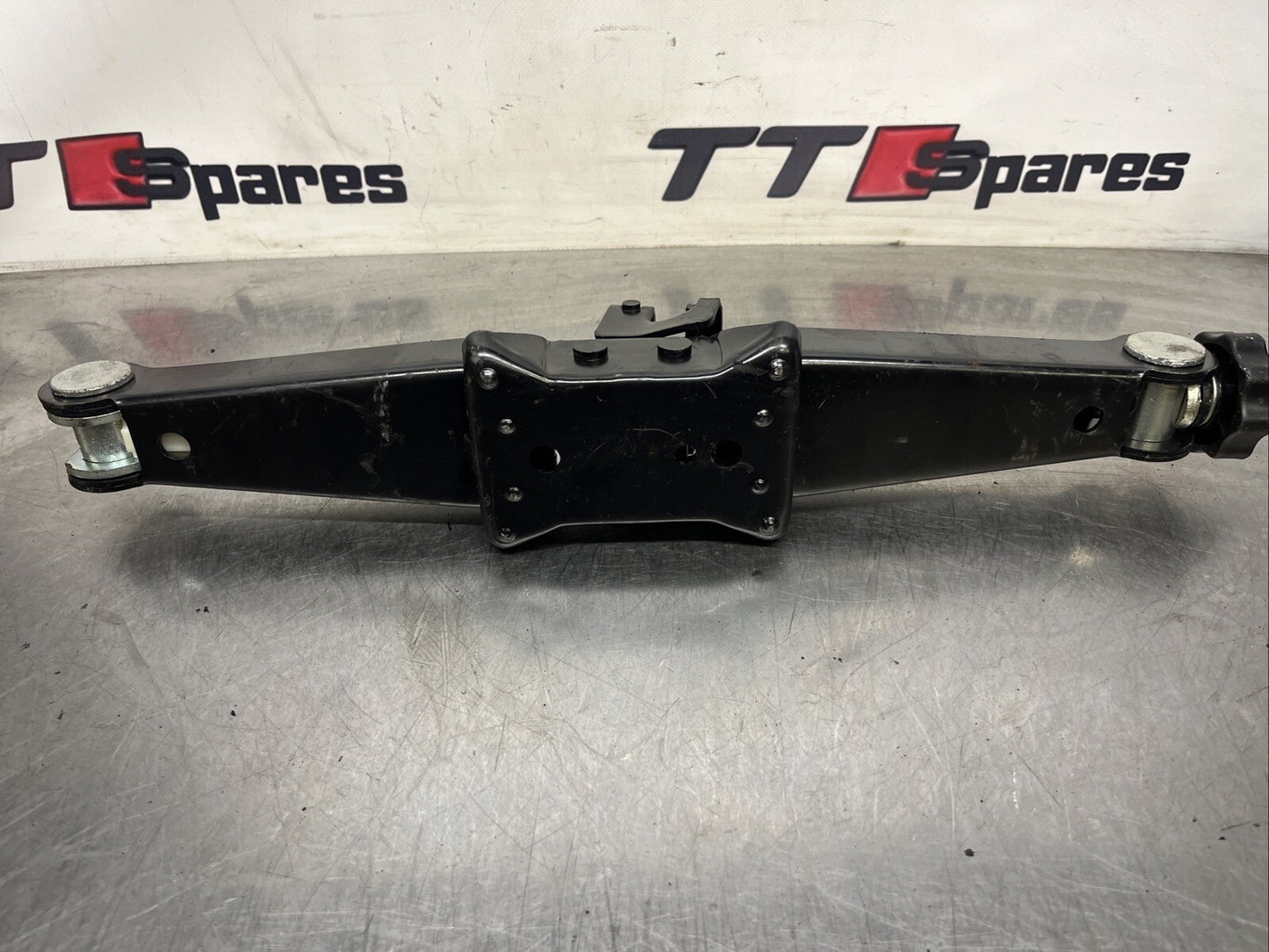 VW Touareg 7L Car Lift Emergency Jack 7L6011031B