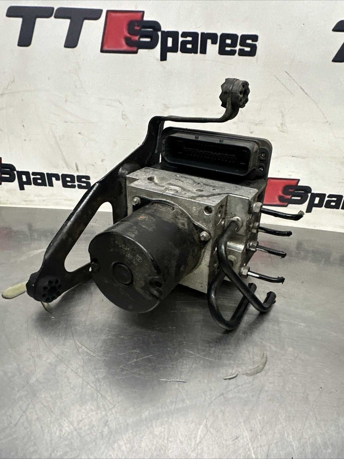 BMW X5 E70 ABS DSC CONTROL UNIT PUMP UNIT PN 6783056 6783058
