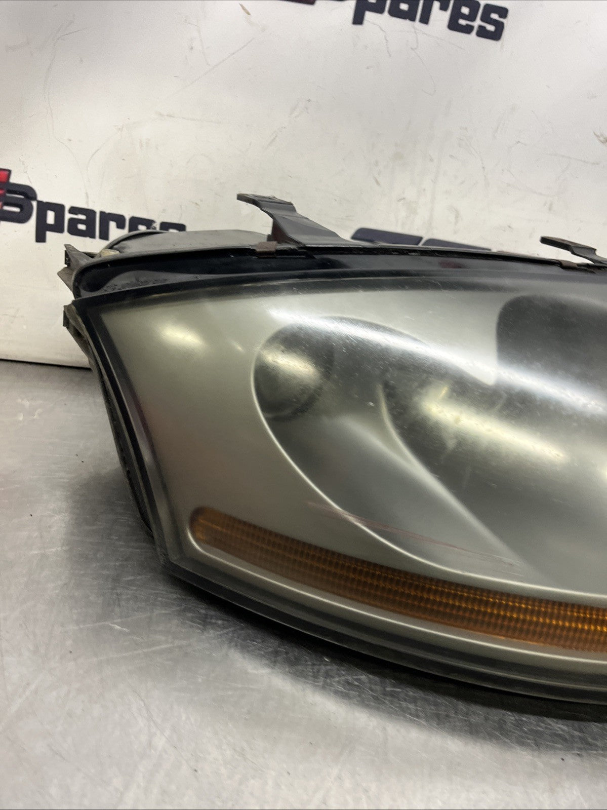 Audi TT Mk1 8N - Drivers Side, Silver Xenon Headlight 8N0941004AP, Used (0709)