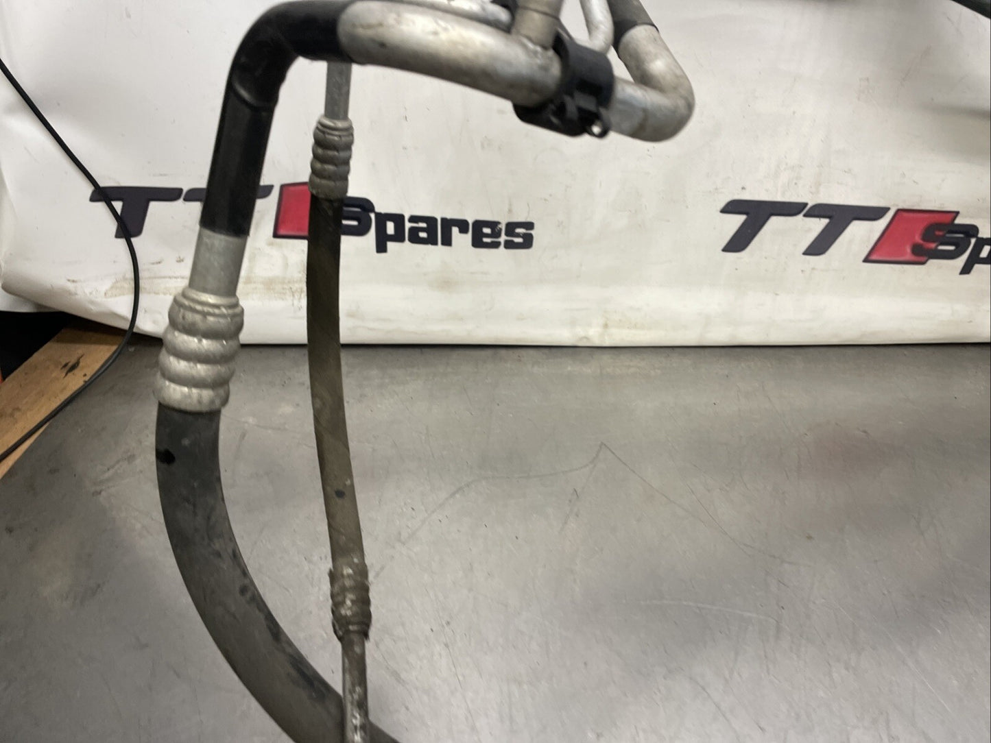 Audi TT 8J Mk2 3.2 V6 Air Conditioning Aircon Pipes 8J0820719G