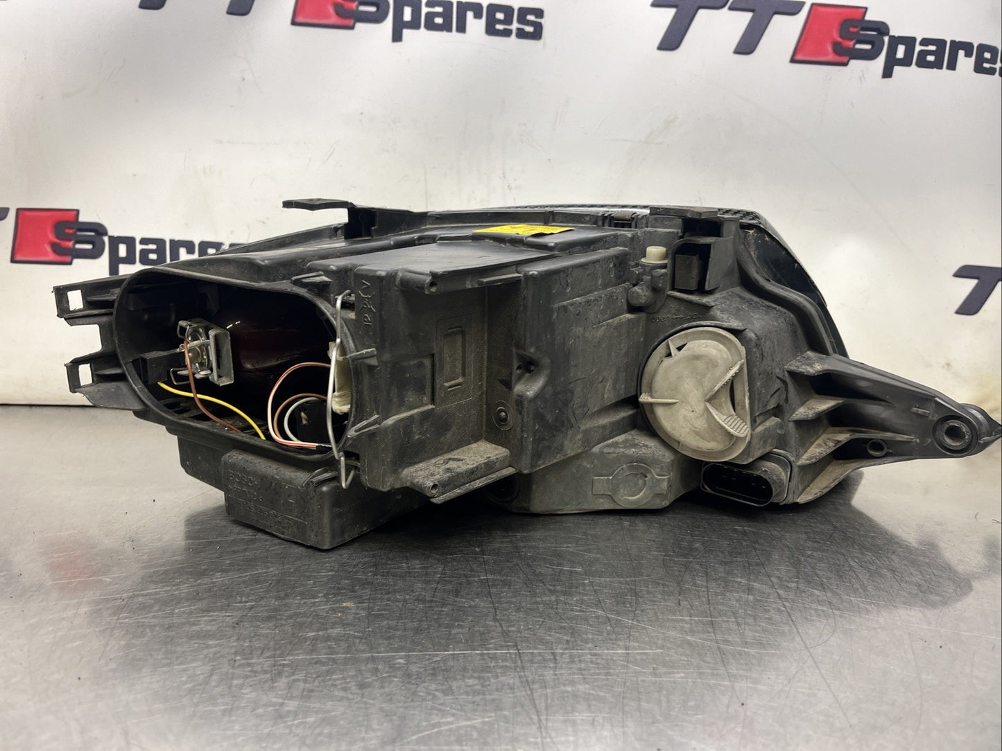 Audi TT 8N Front Lamp Headlight Halogen Left N/S 8N0941003AR