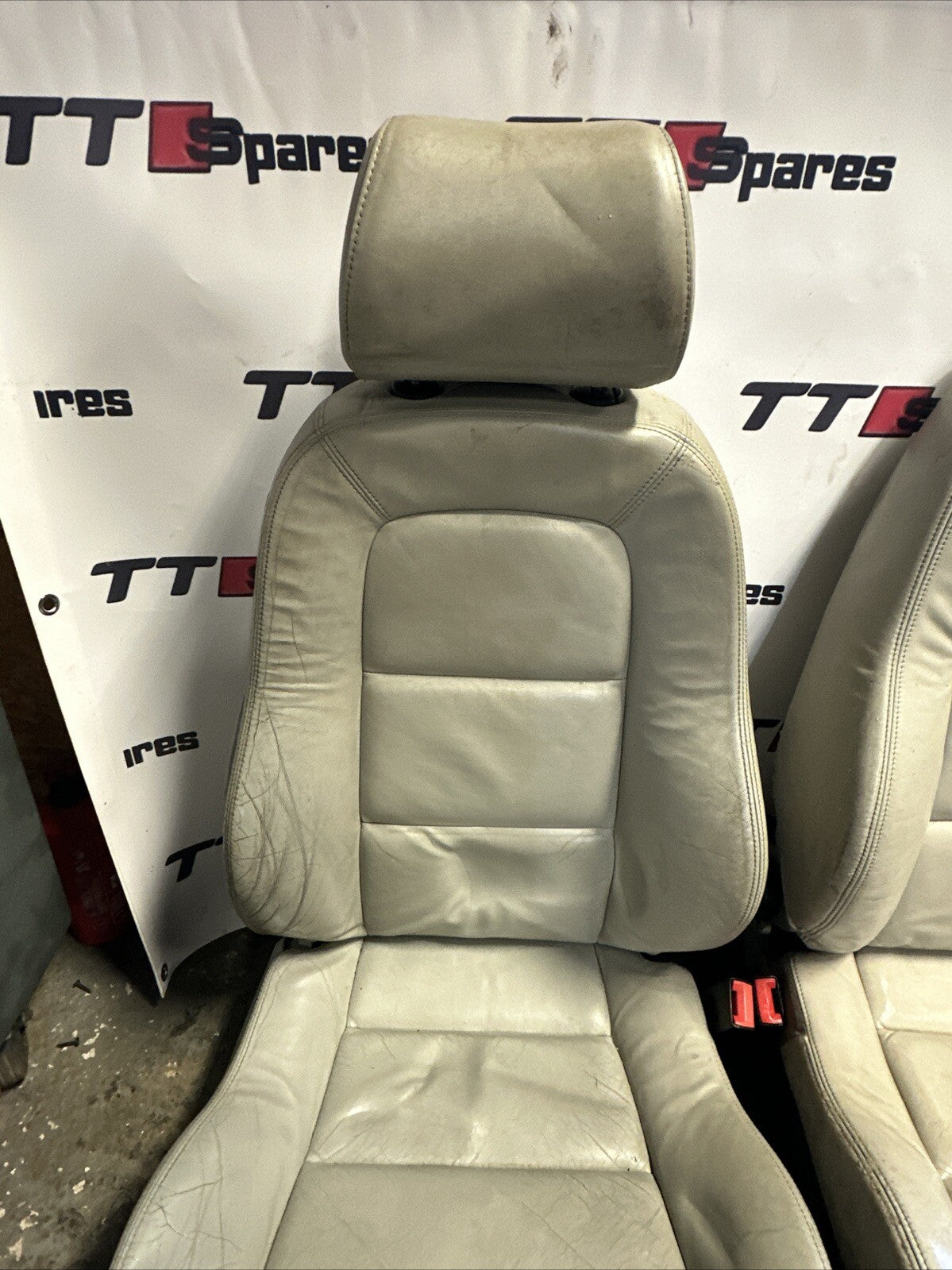 Audi TT Quattro MK1 COUPE IVORY Full Leather Interior Seats Heated VW T5 T4