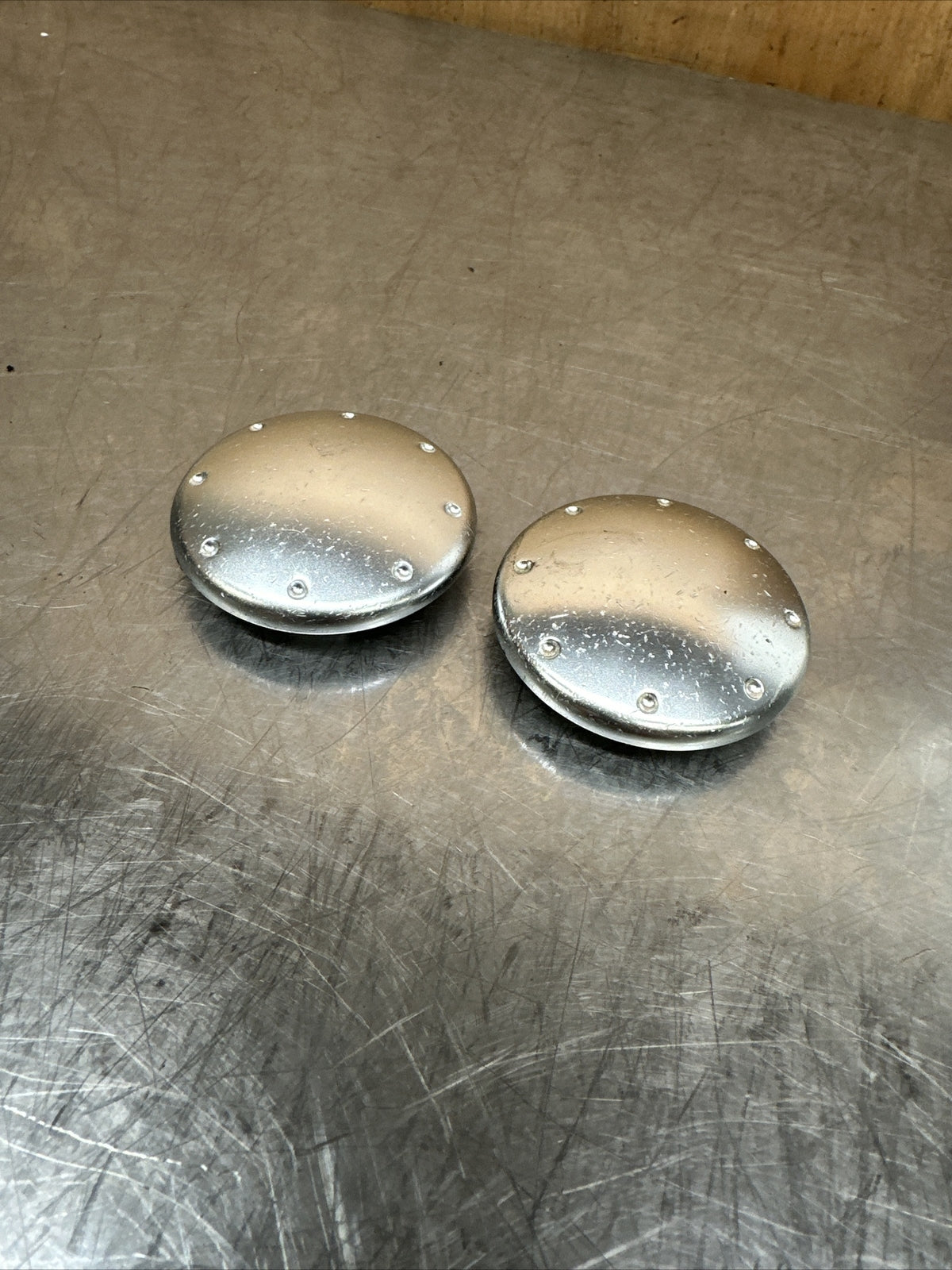 AUDI TT MK1 ALUMINIUM INTERIOR DOOR HANDLE TRIM COVER CAP PAIR Scuffed