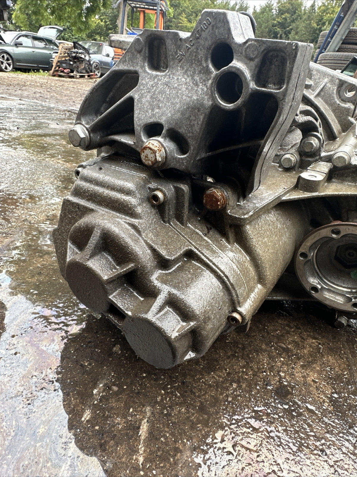 AUDI TT 8J MK2 2013 1.8 TFSI CDAA 6 SPEED MANUAL GEARBOX MUE #4H